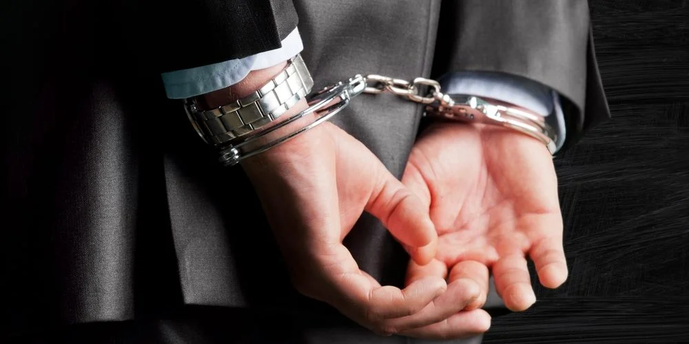 white-collar-crime-1-1000x500 (1).jpg