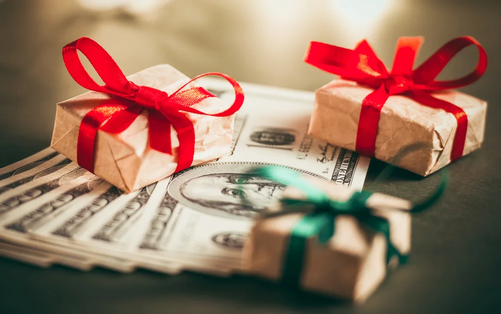 White collar crime and fraud: Gifts vs. bribes
