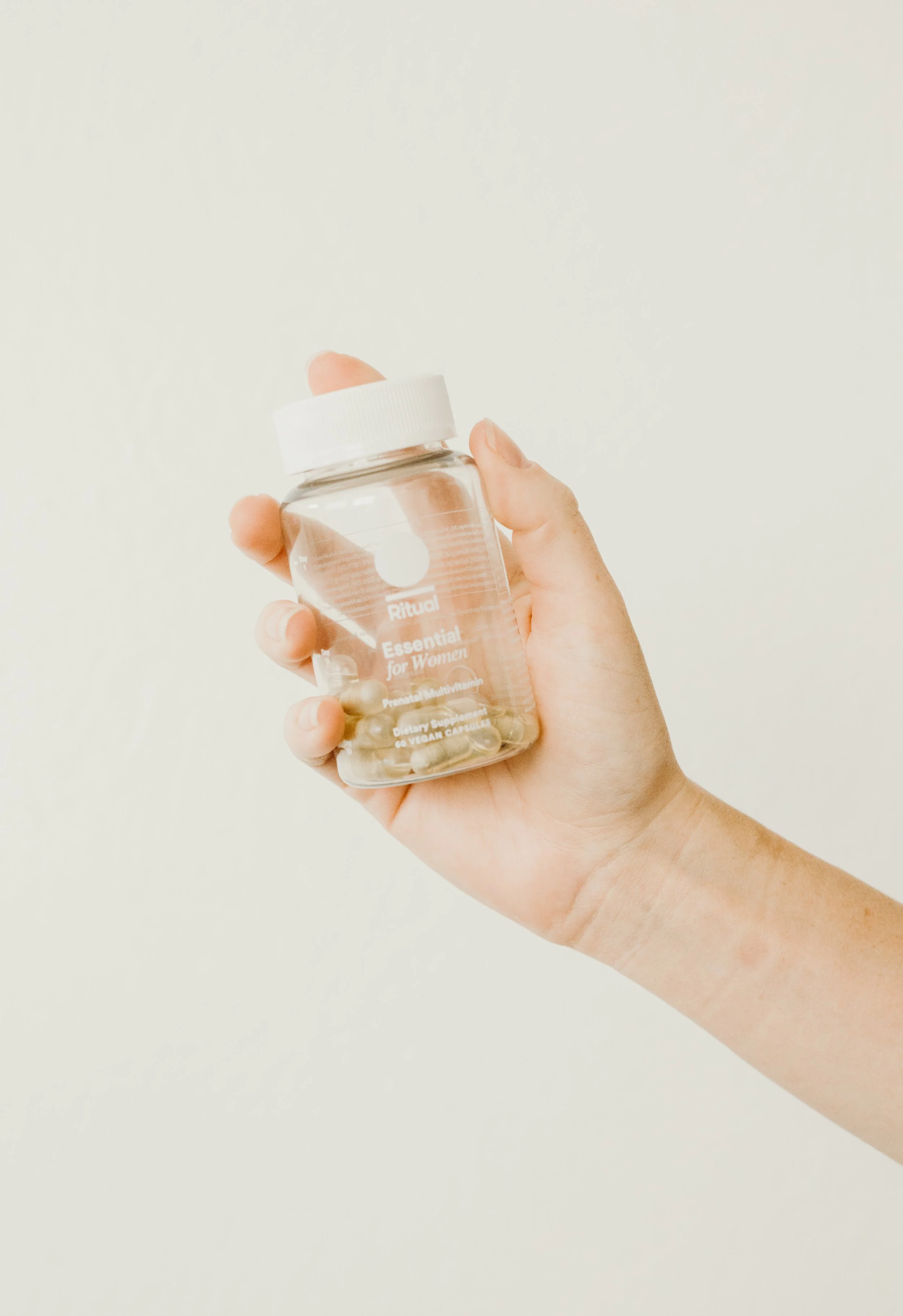 A Sustainable Pregnancy// Prenatal Vitamins