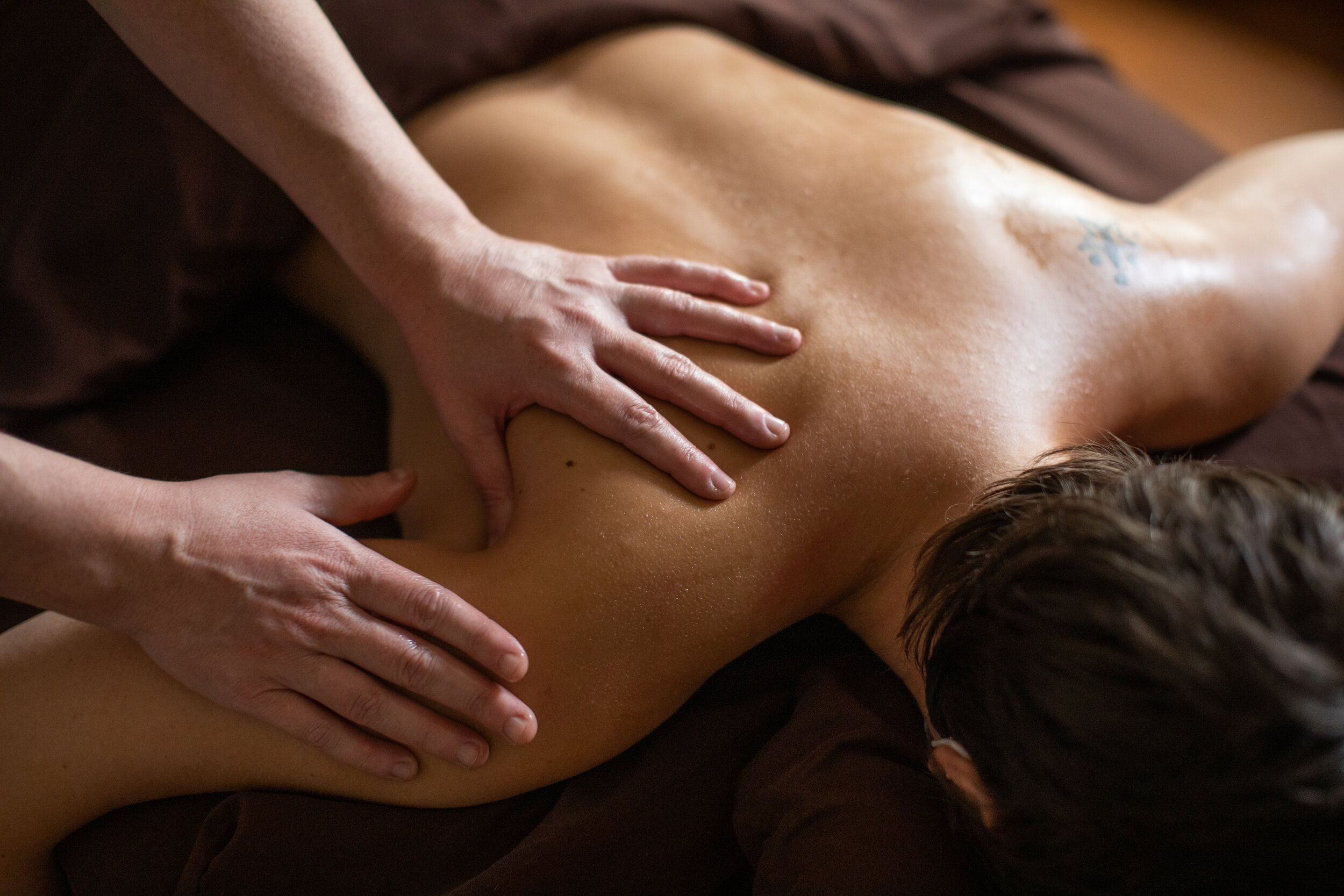 Madsen Massage Therapy offers Medical, deep tissue, PRENATAl,swedish,Lympha...