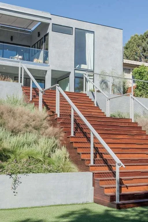 Pacific Palisades (monument) (2).jpg