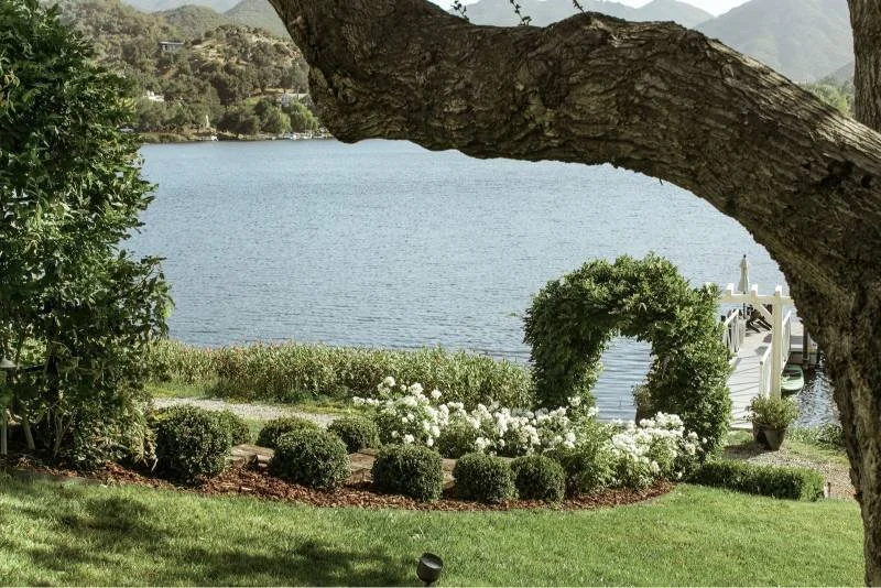Lake Sherwood (Lambert) (4).jpg