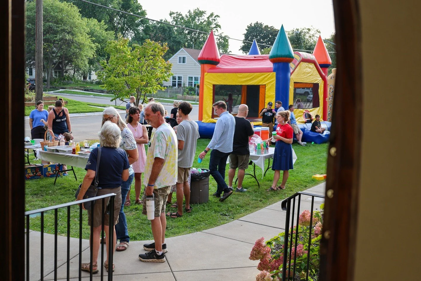 When we celebrated our 21st birthday a few weeks ago, we invited our neighbors to join in the fun. We threw a party on the front lawn to learn more about them and hear how we could bless the neighborhood, which was such a blessing to us! ⁠
⁠
We chatt