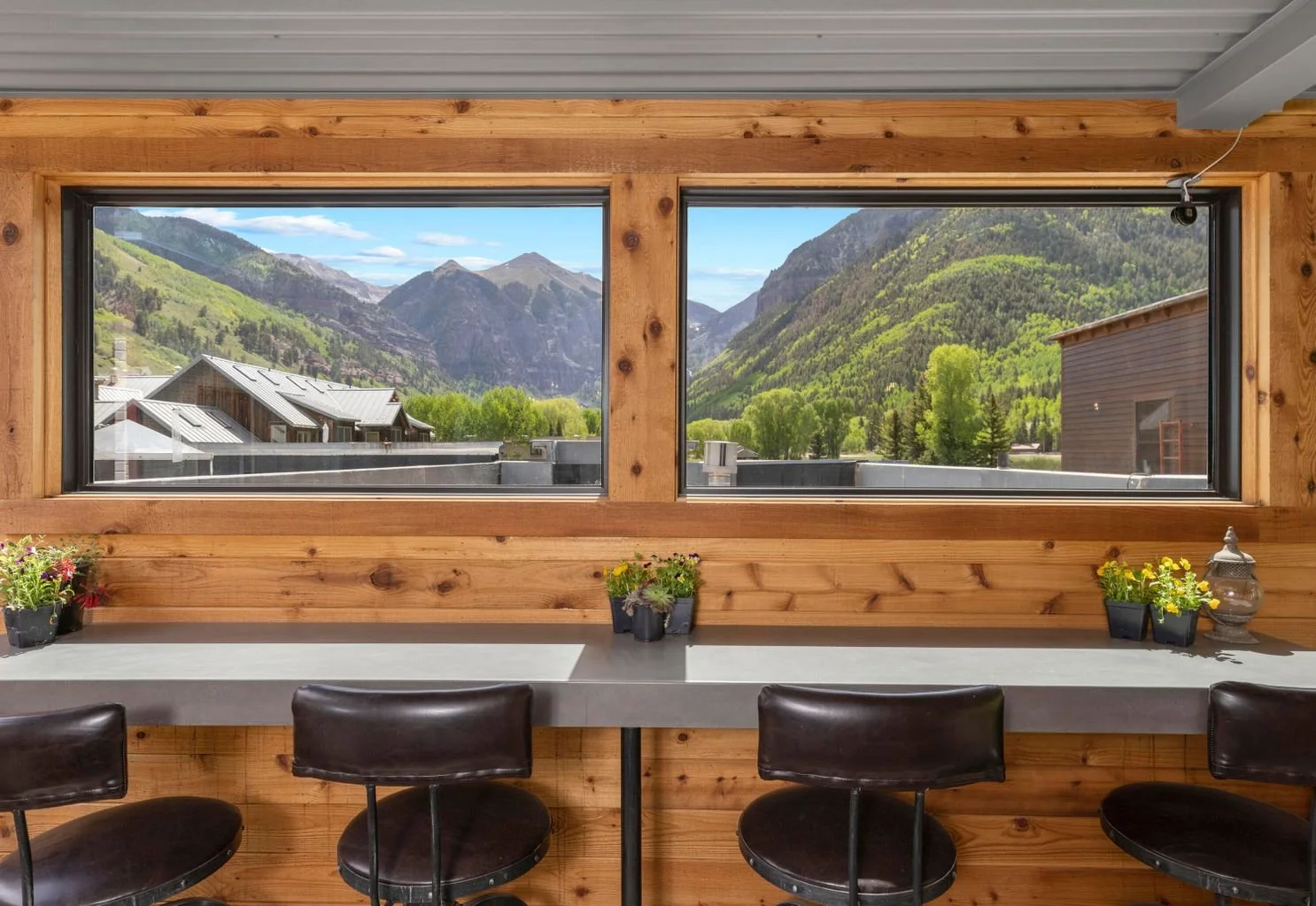 JUST LISTED! Beaver Pond BC