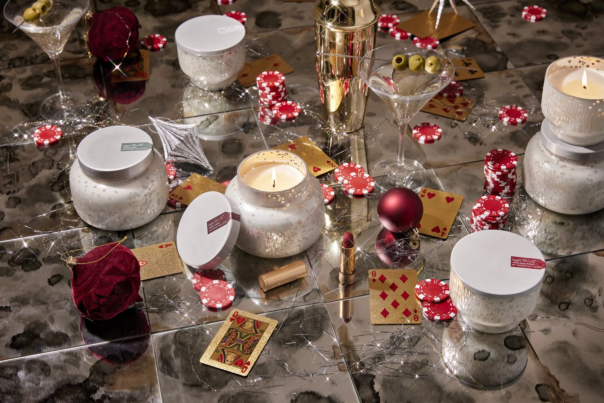 capri-blue-holiday-2023-holiday-mercury-cards-glasses-poker-chips-tinsel-6646-2000x1334-1478e37.jpg