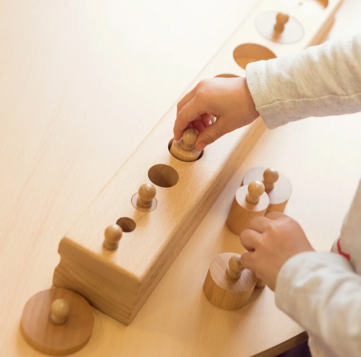 Heidi+Dom+-+Montessori+-+web+202_sq.jpg