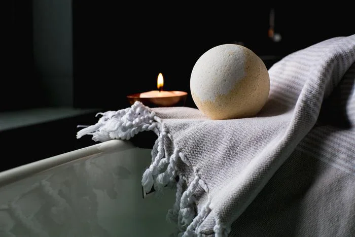 bath-bomb-sphere_4460x4460_abce6a1b-cf9e-47a0-96ab-feacccdc5432_700x.jpg
