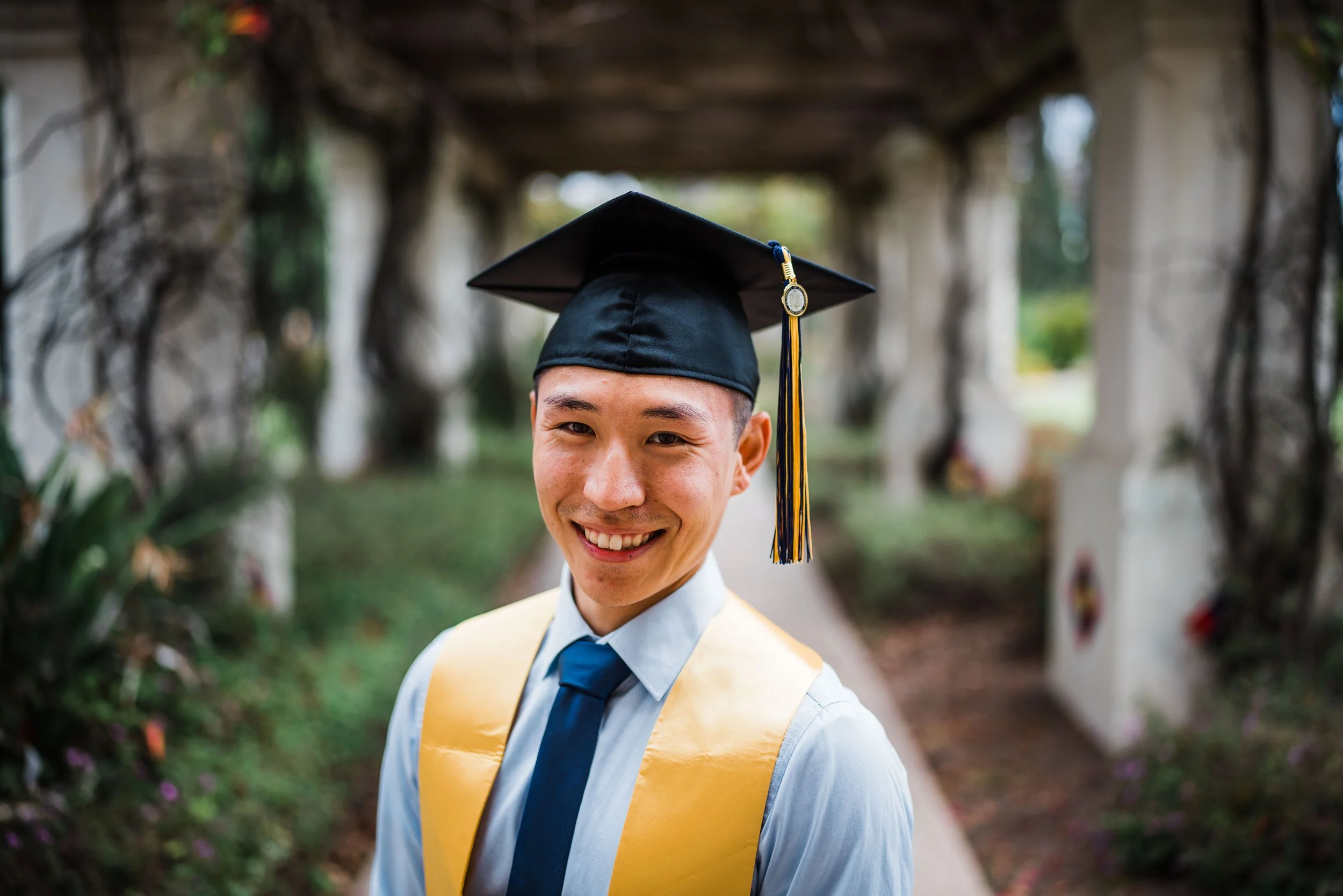 Song Grad Pics 17.jpg