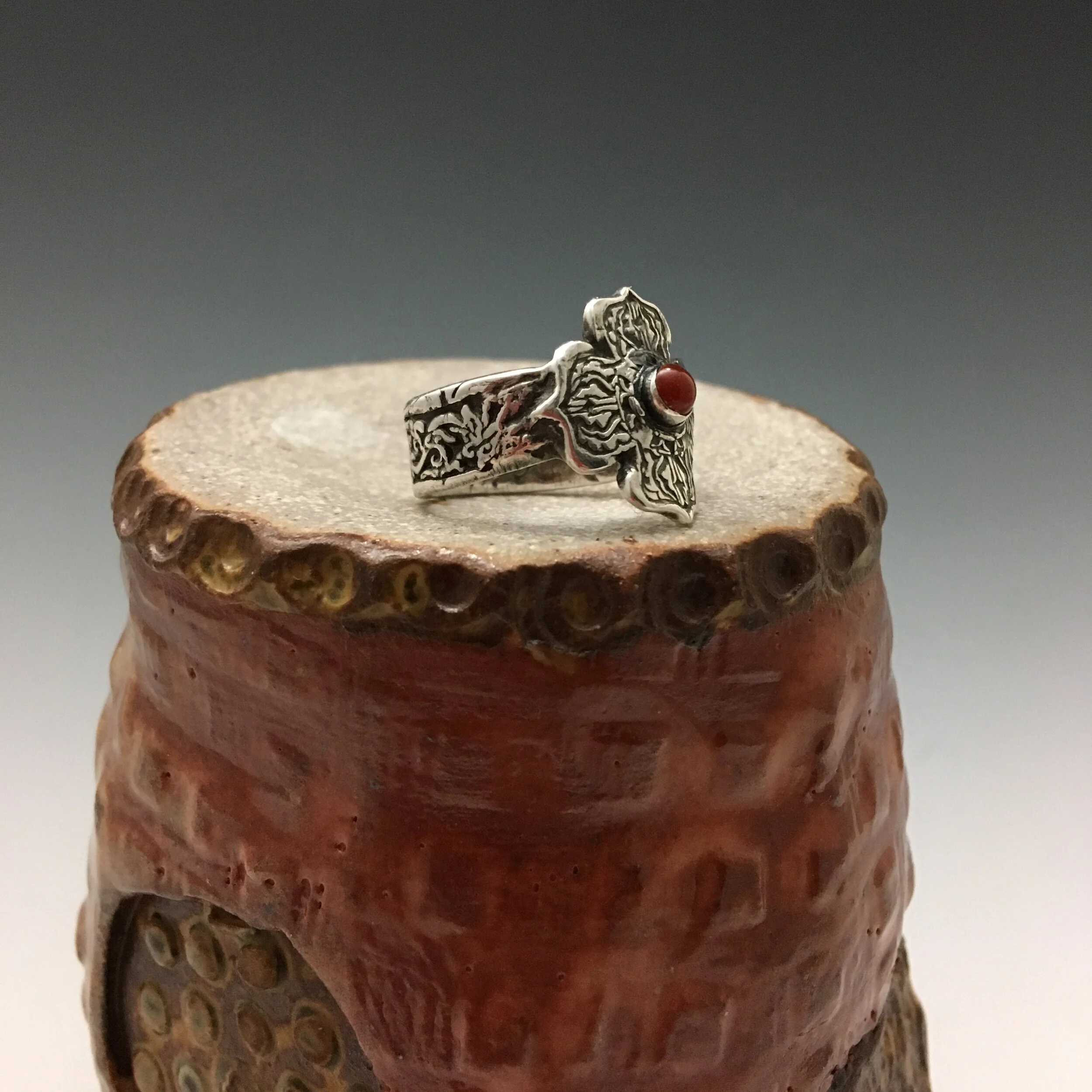 ring_vajra_side.jpg