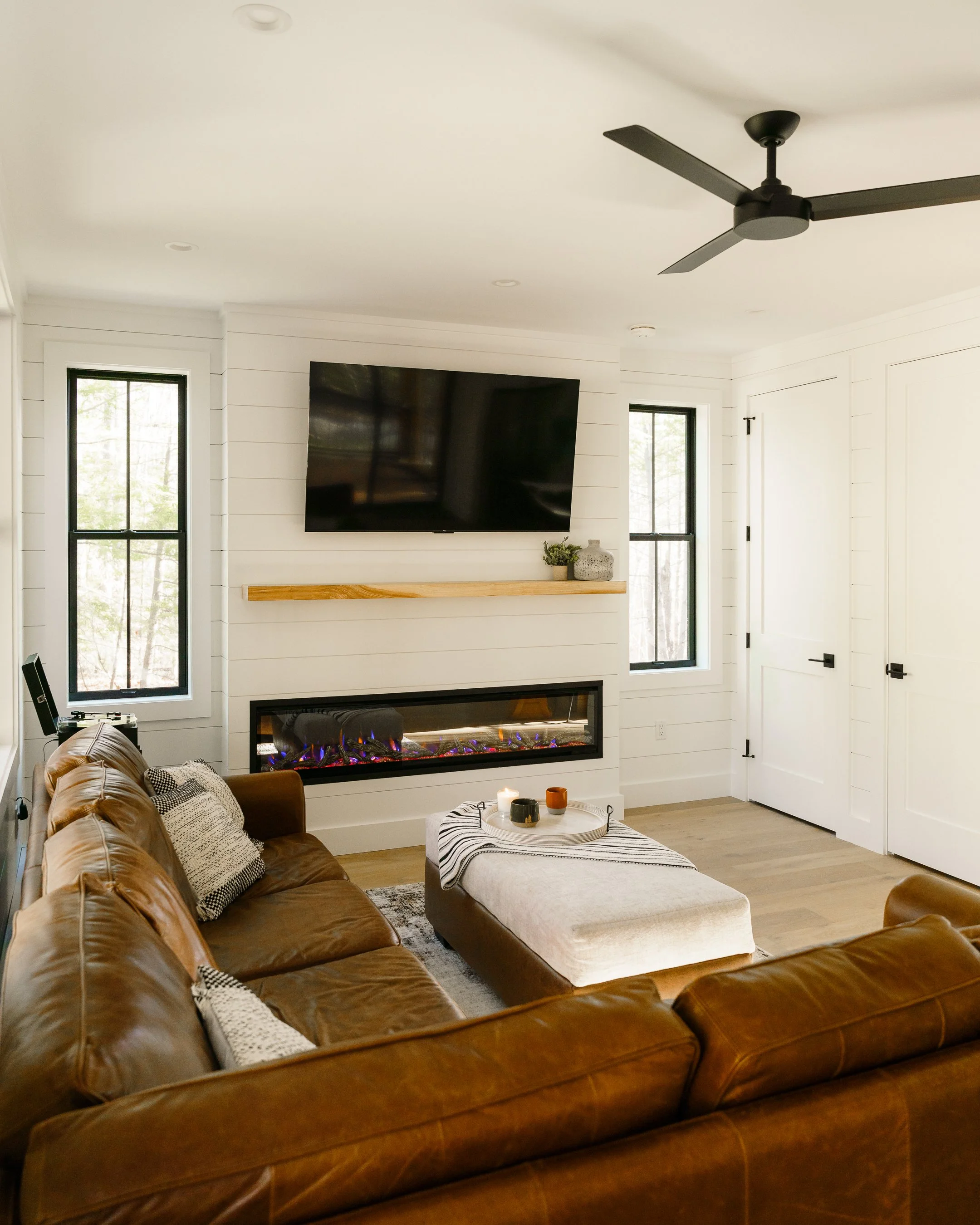 The Quaint Escape | Meredith New Hampshire Vacation Airbnb Rental | Aaron Mello Photography