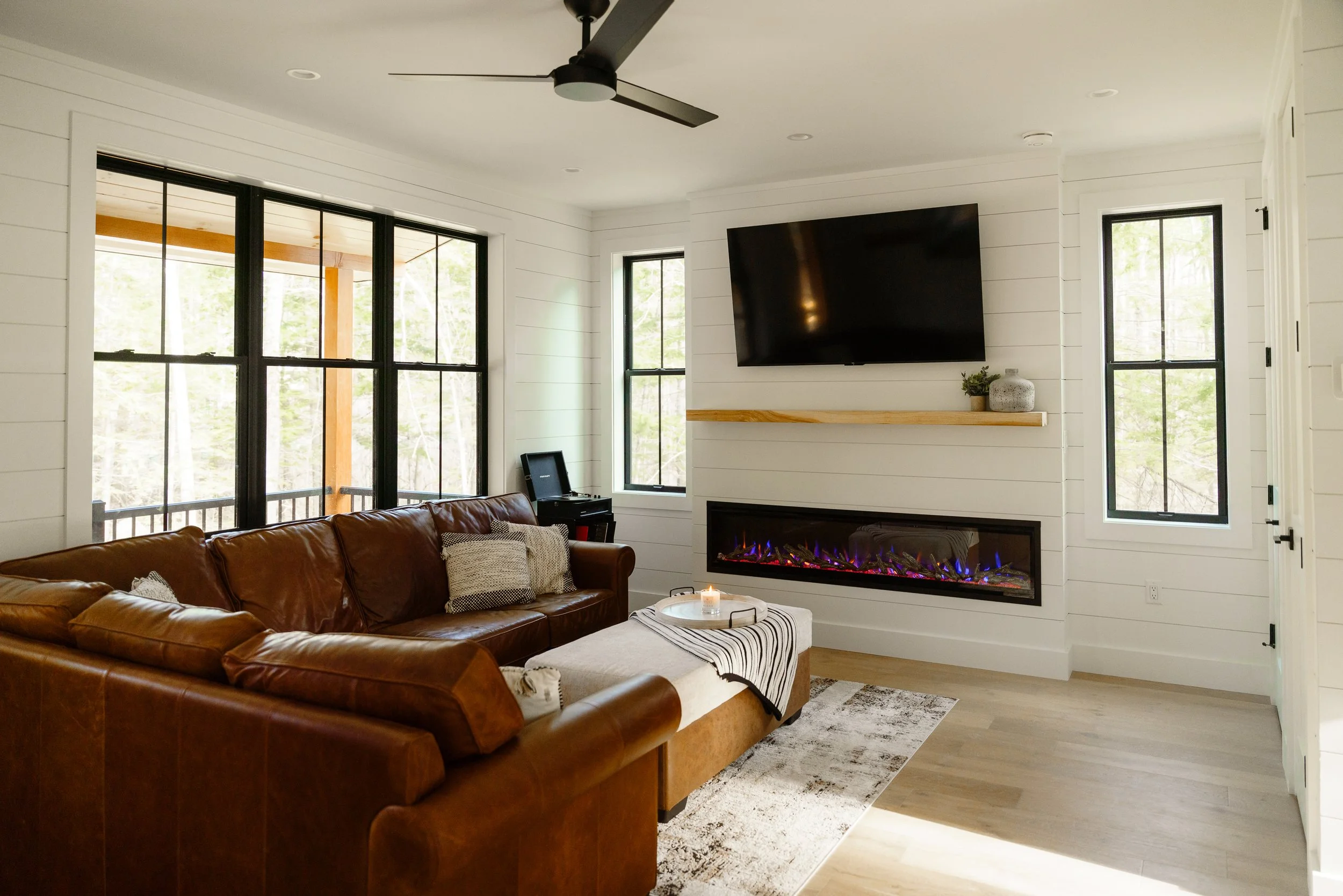 The Quaint Escape | Meredith New Hampshire Vacation Airbnb Rental | Aaron Mello Photography