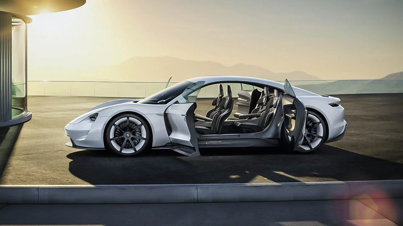 100_Porsche - Taycan_porsche-taycan-mission-e-2.jpg