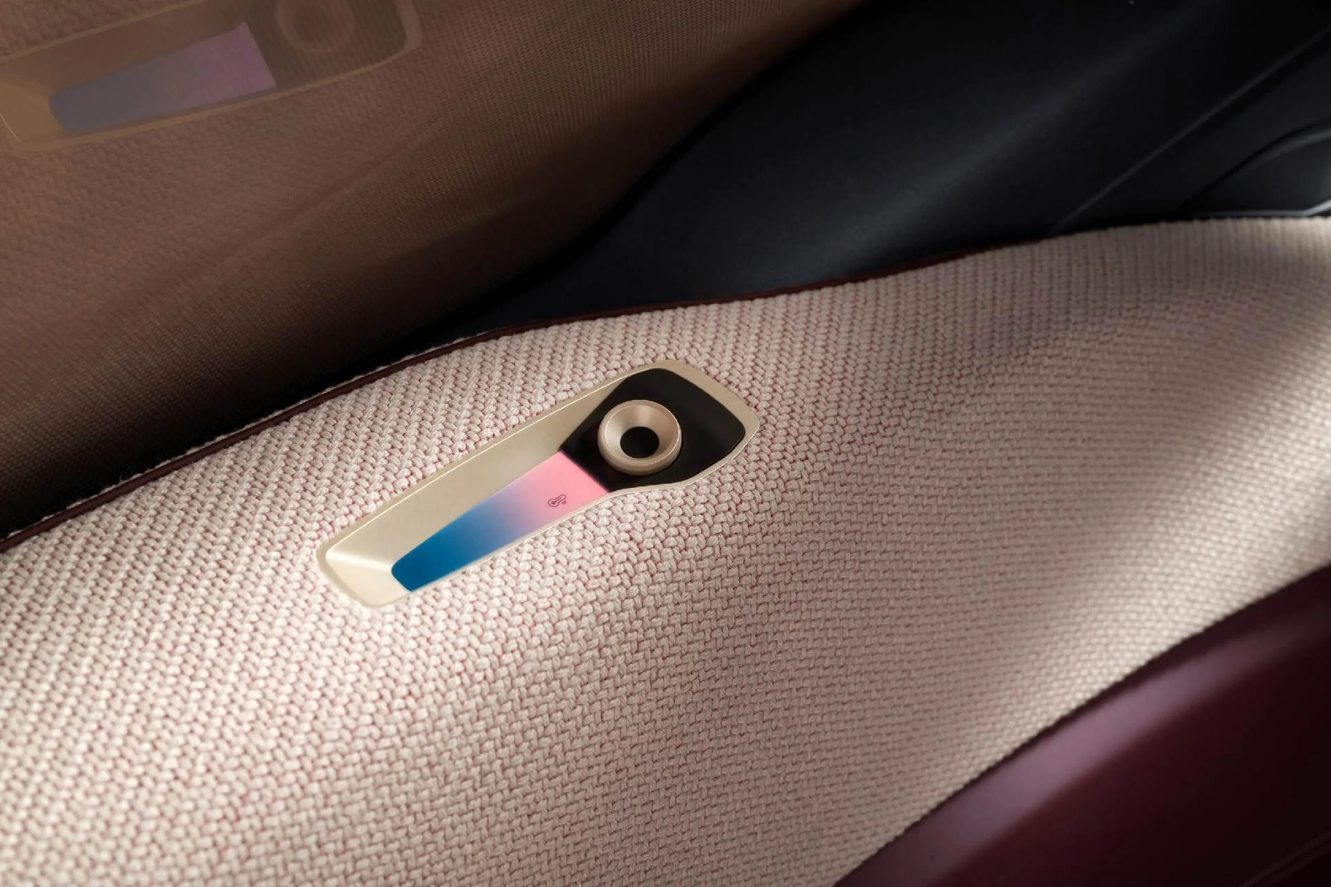 100_NIO - EVE (AV concept) (2020)_eve-gallery-1.jpg