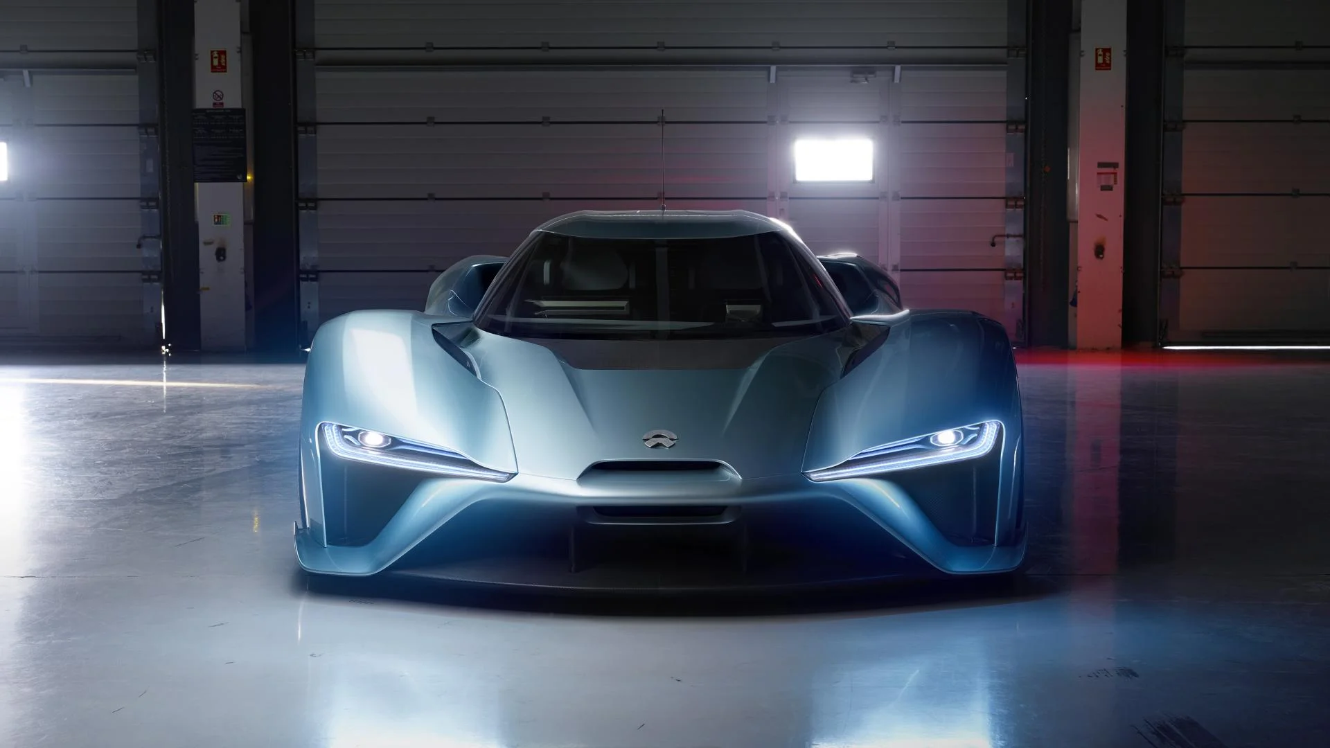 100_NIO - EP9 (2019)_2018-02_6_SC_002_NIO-EP9-front.jpg