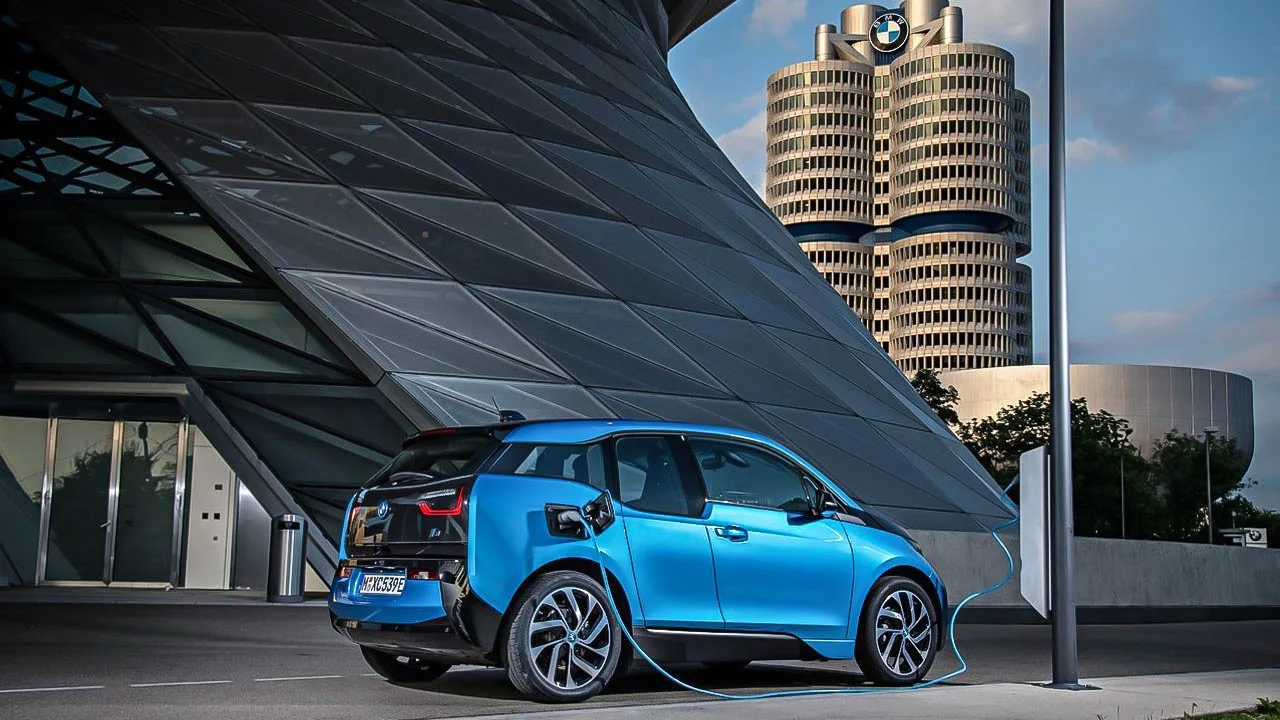 bmw-i3-120-ah-4.jpg