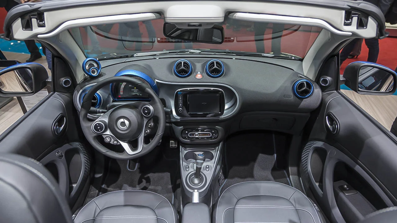 smart-eq-fortwo-cabrio-4.jpg