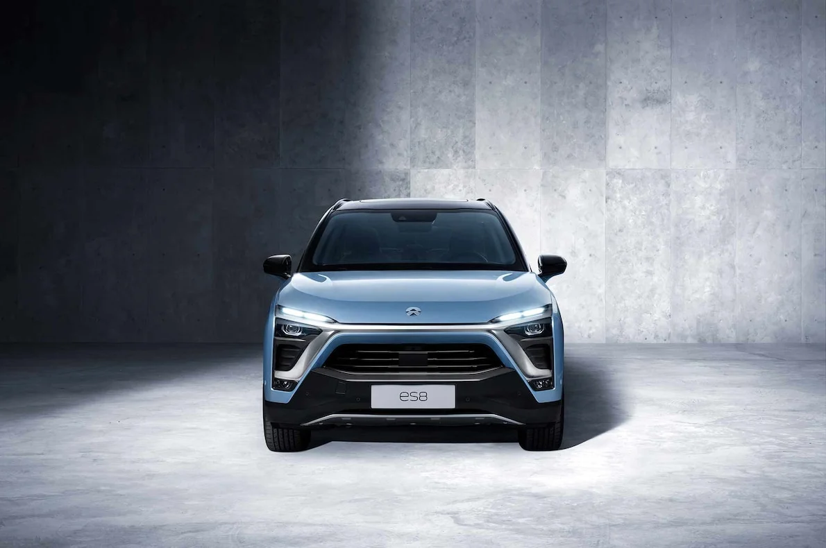 NIO-ES8-12.jpg