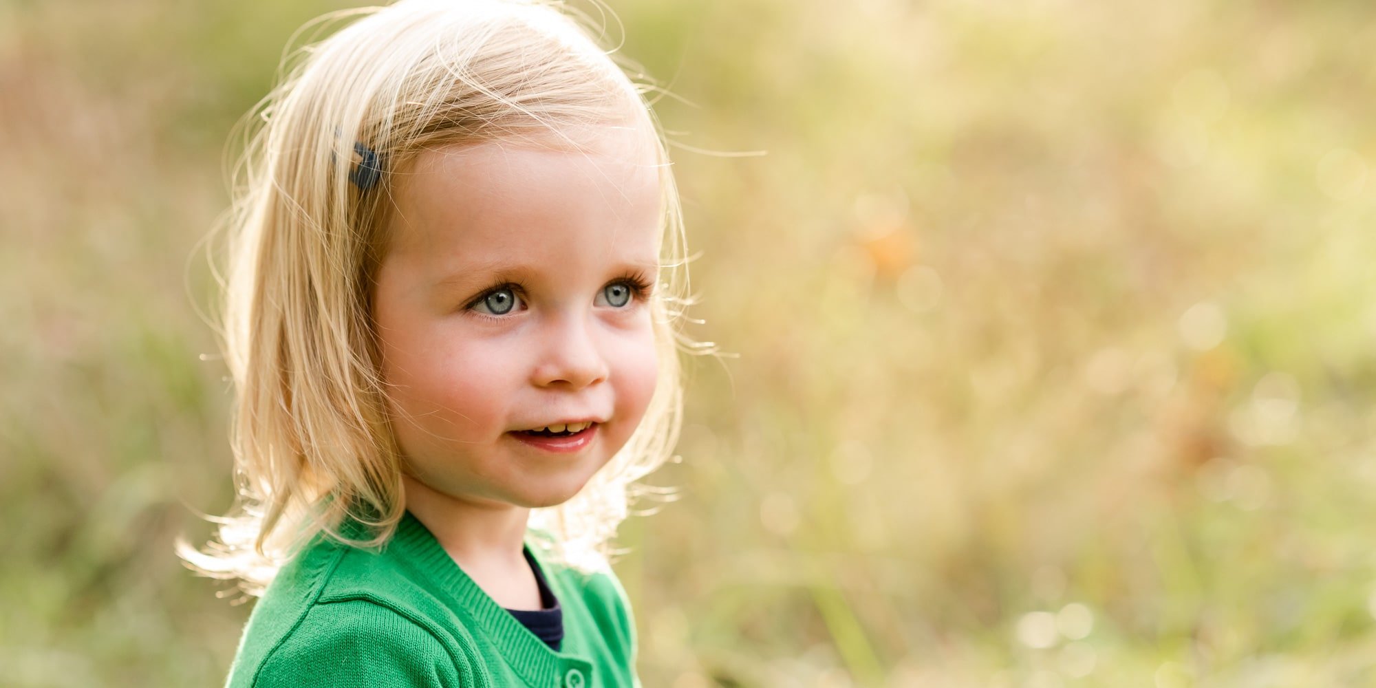 toddler-girl-outside-portrait-sarah-rowland-photography-st-louis