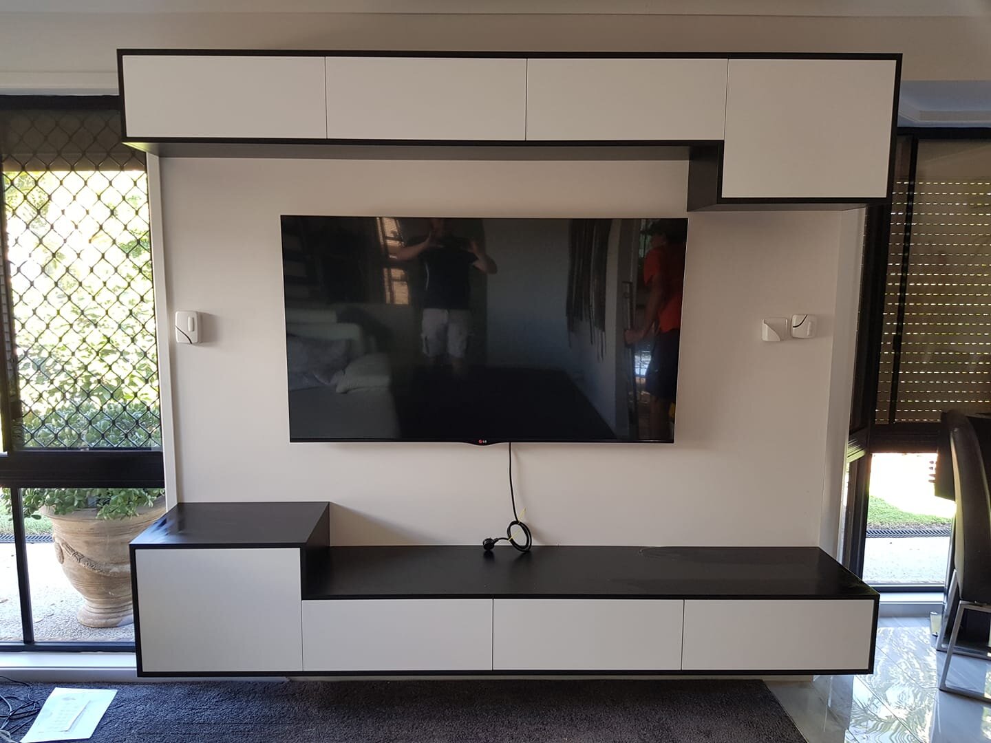 double tv cabinet.jpg