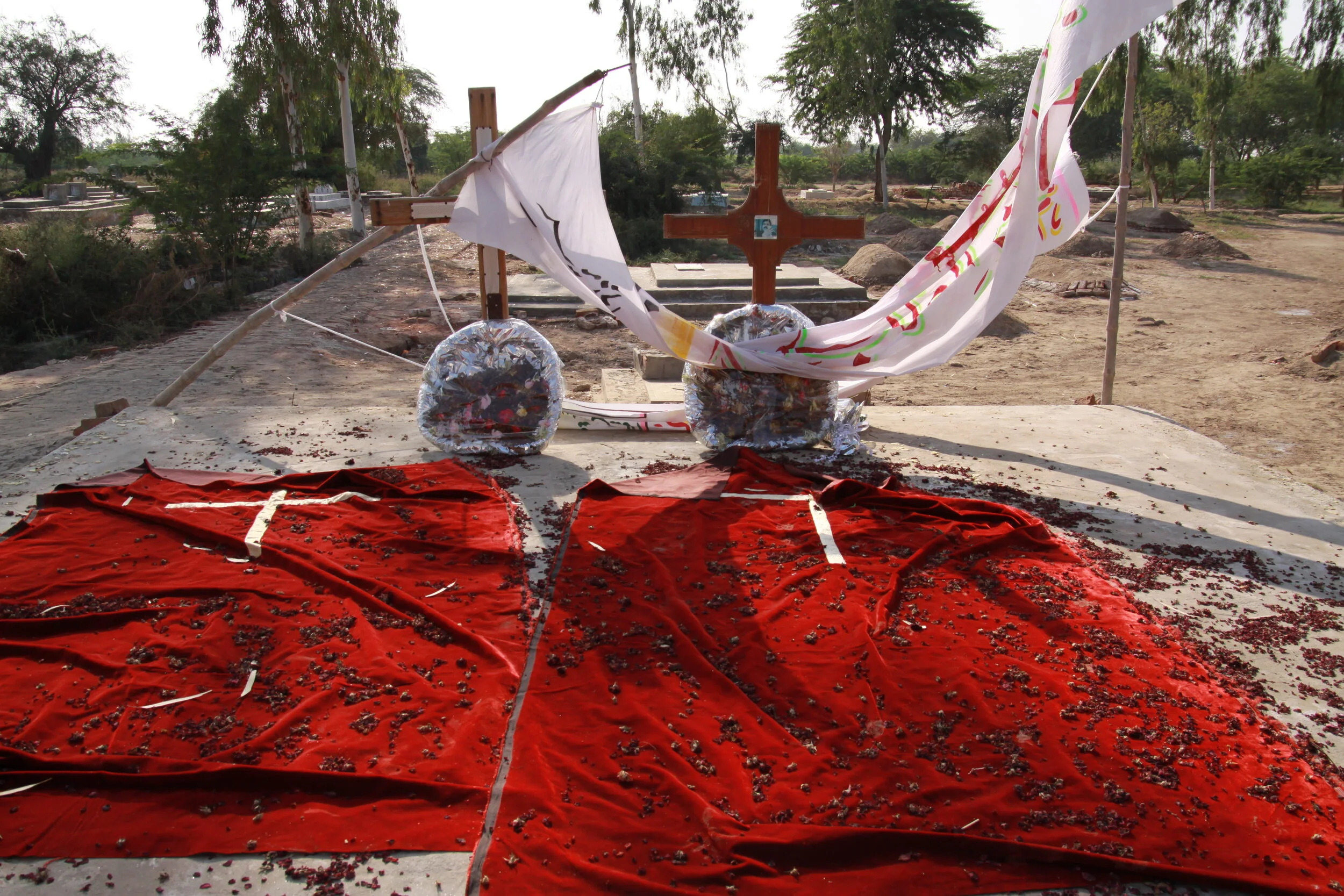 Shahbaz Bhatti’s grave in Gojra, Pakistan. (Credit: Magdalena Wolnik)