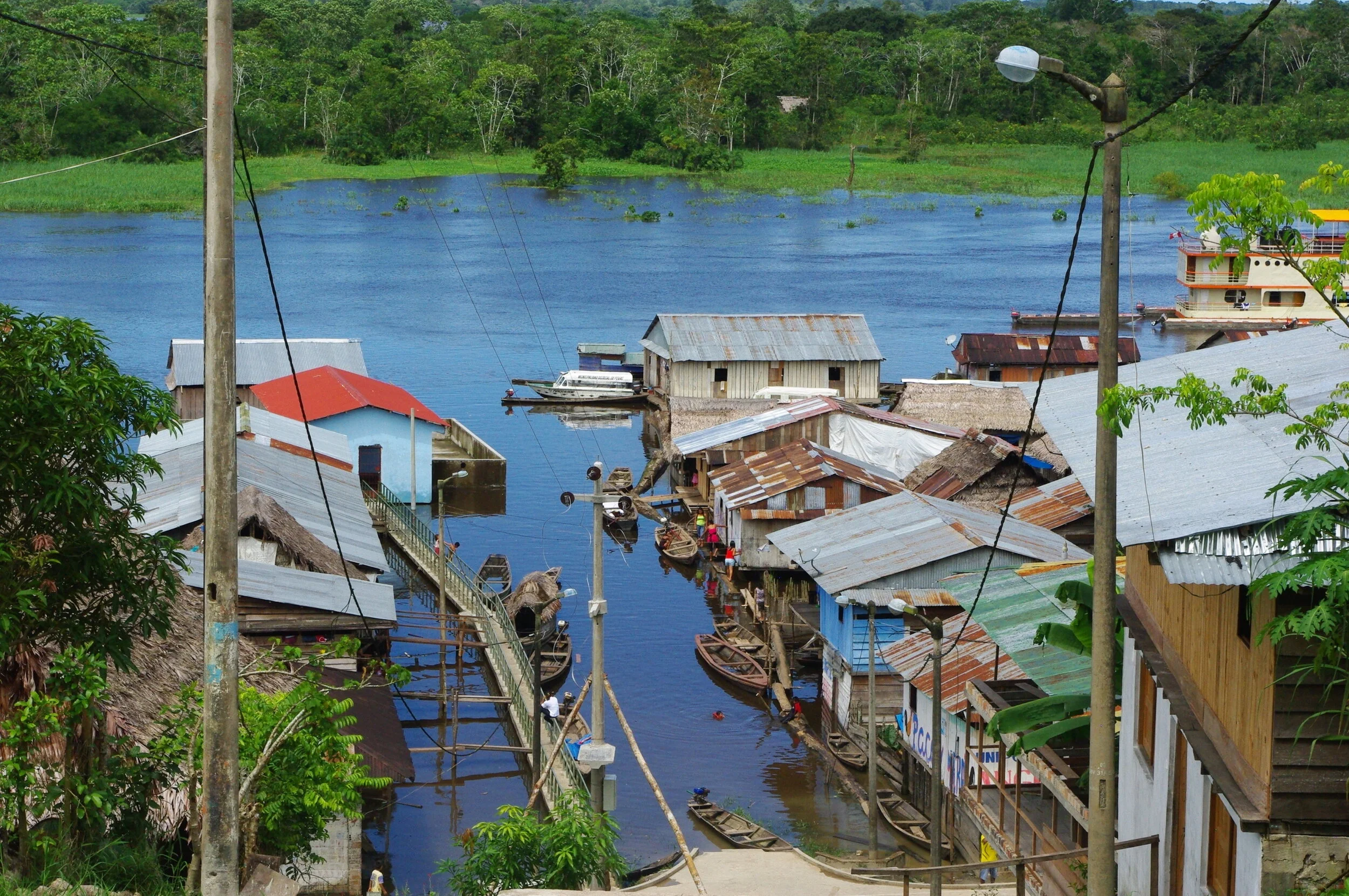 Missionaries in the Amazon's Rainforests 