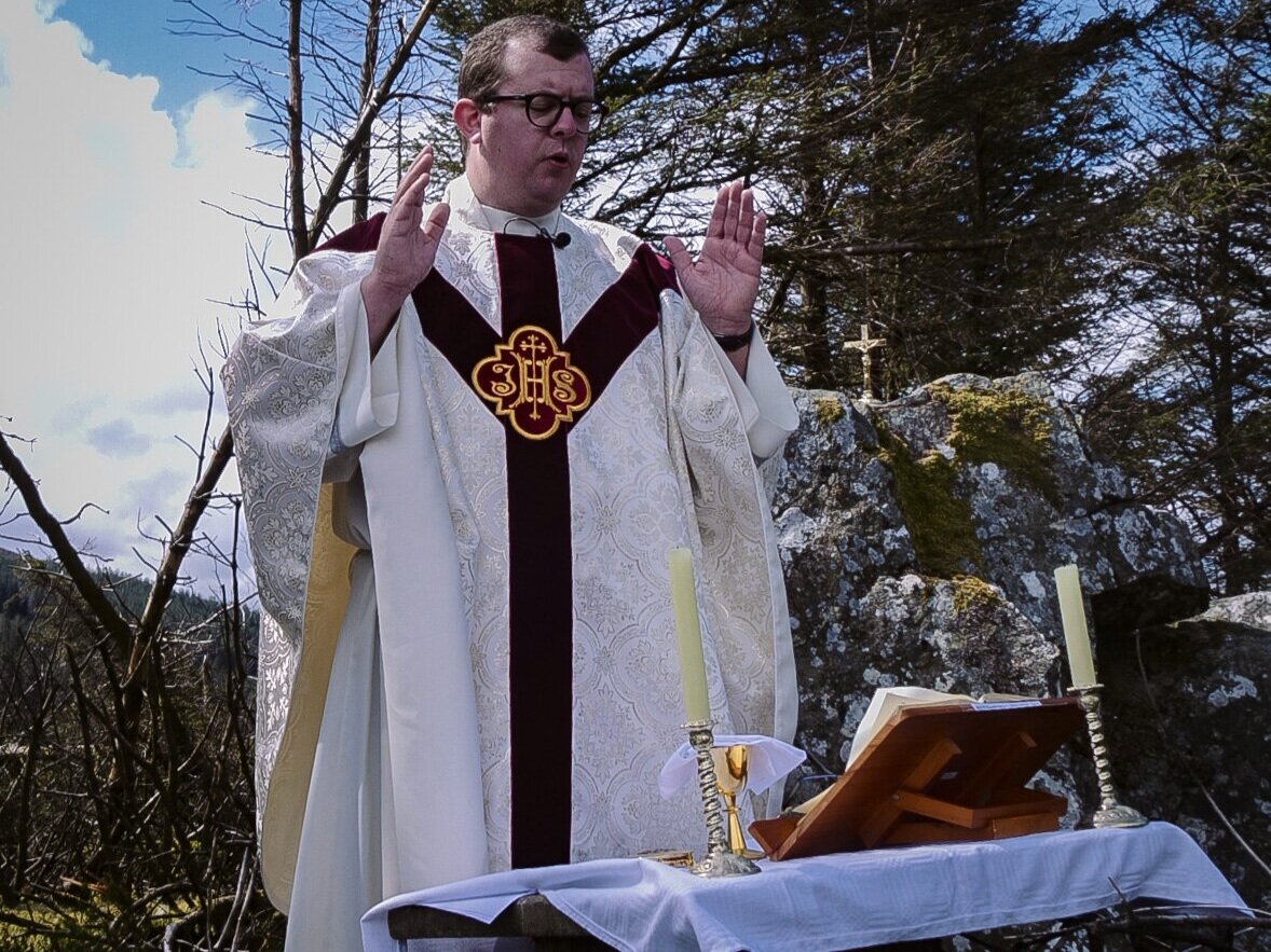 7.+Fr.+Bill+Shaughnessy+%26+Rev.+Derek+Leonard+-+Dublin+Mountains.jpg