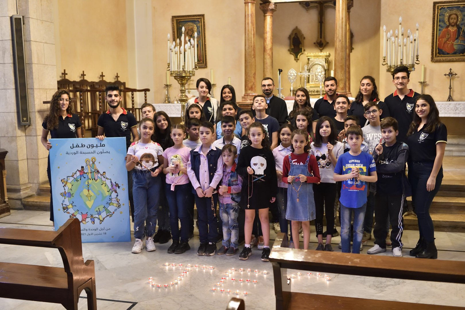 Children from all over the world prayed the Rosary for peace | Aid to ...