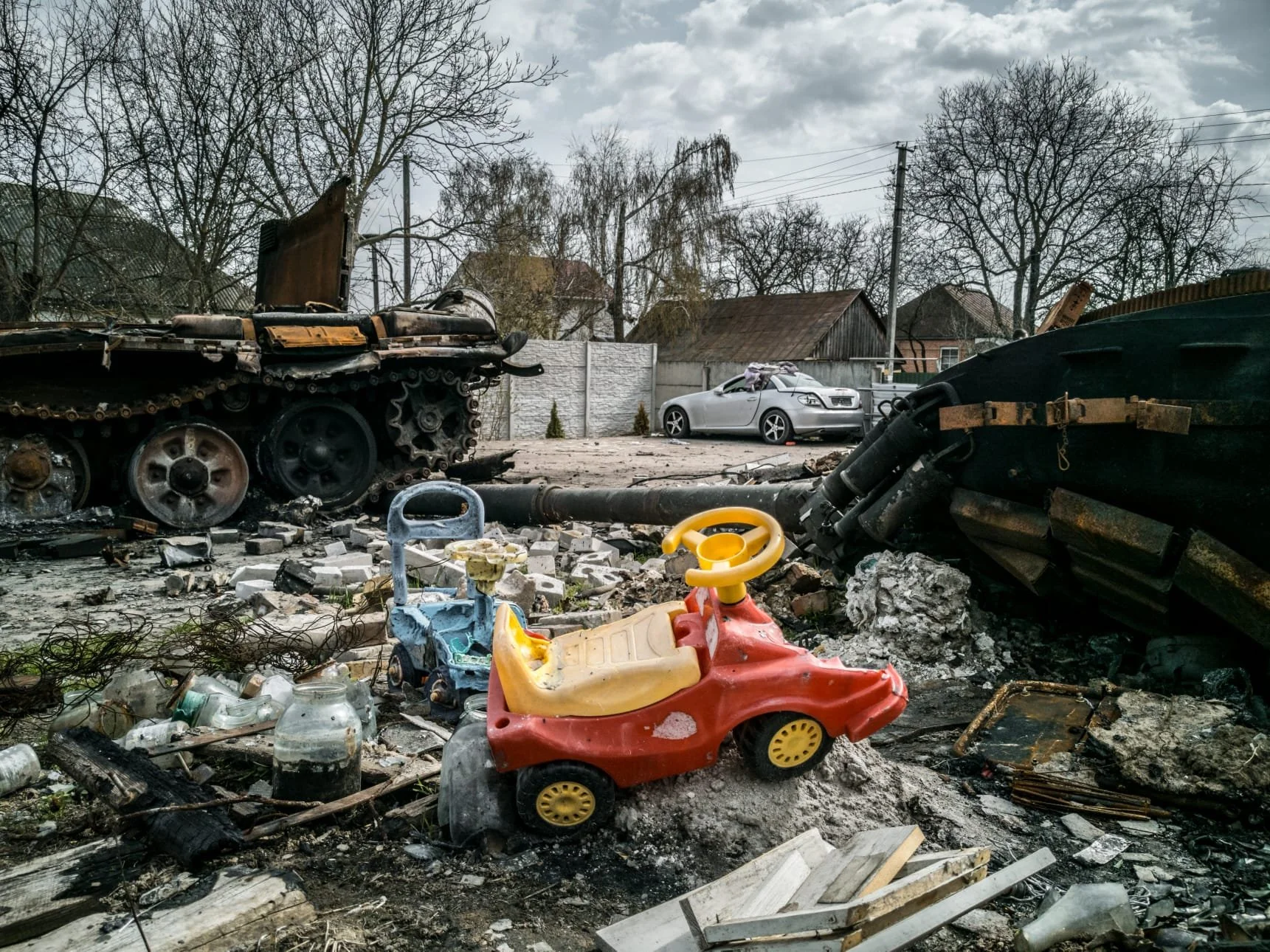 ACN helping to rebuild Ukrainian priest's home