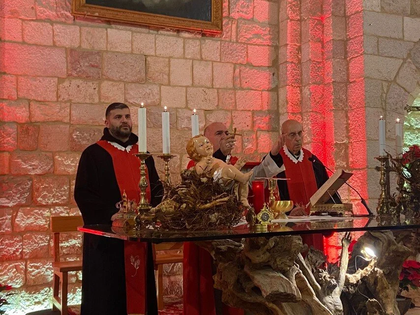 War brings both hope and despair to Lebanon
