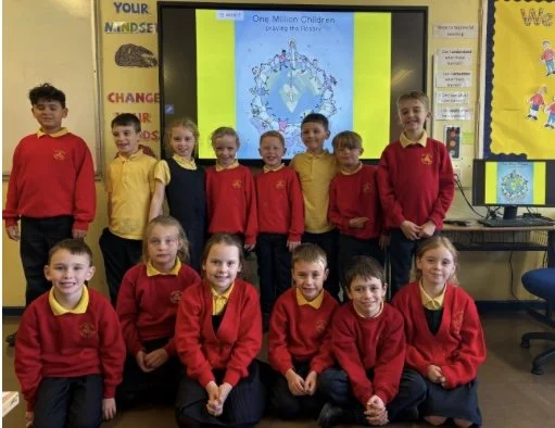 Over 10,000 Irish children pray for peace with ACN