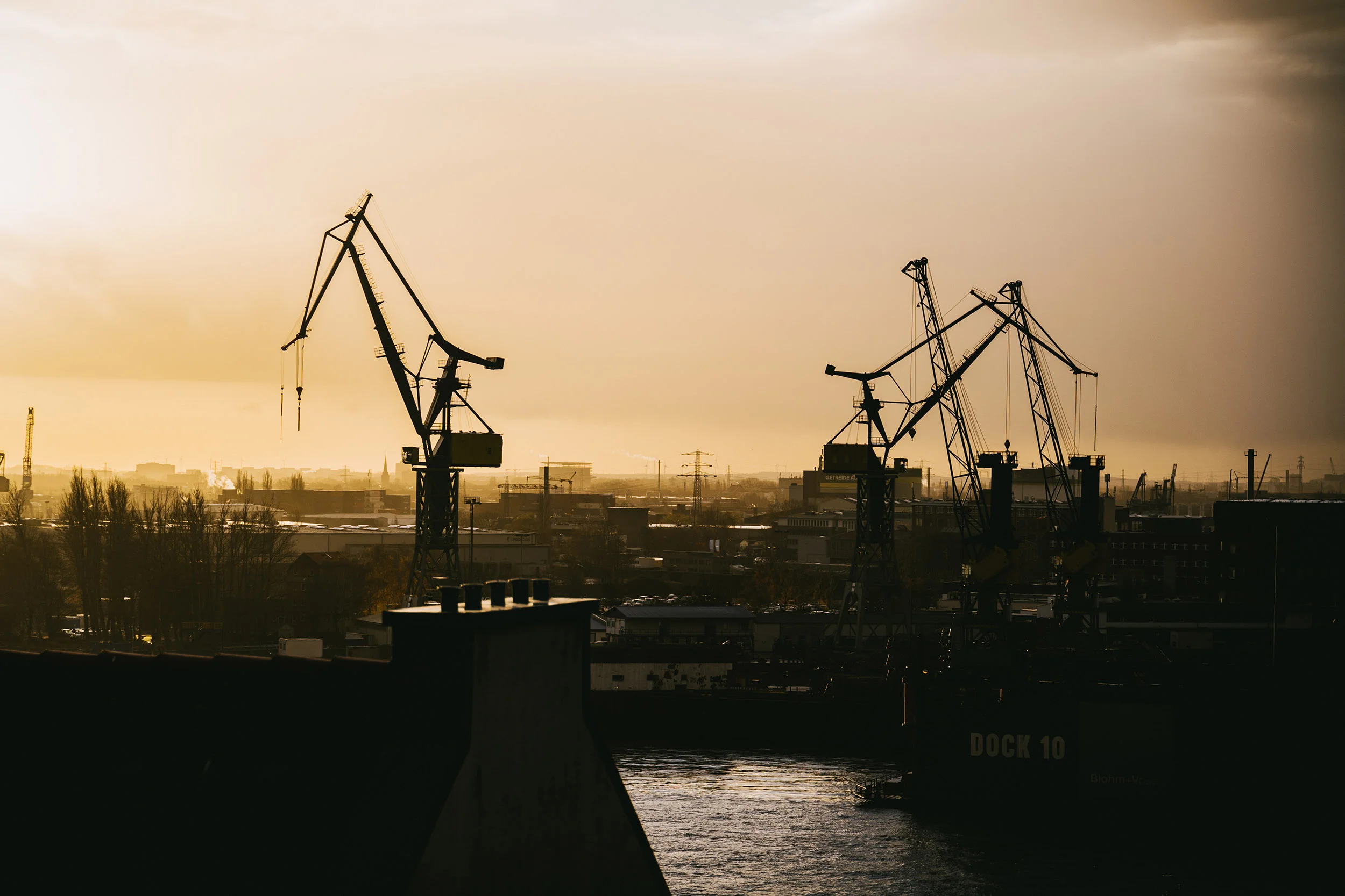 StefanTrocha-Hafen-L1000752.jpg