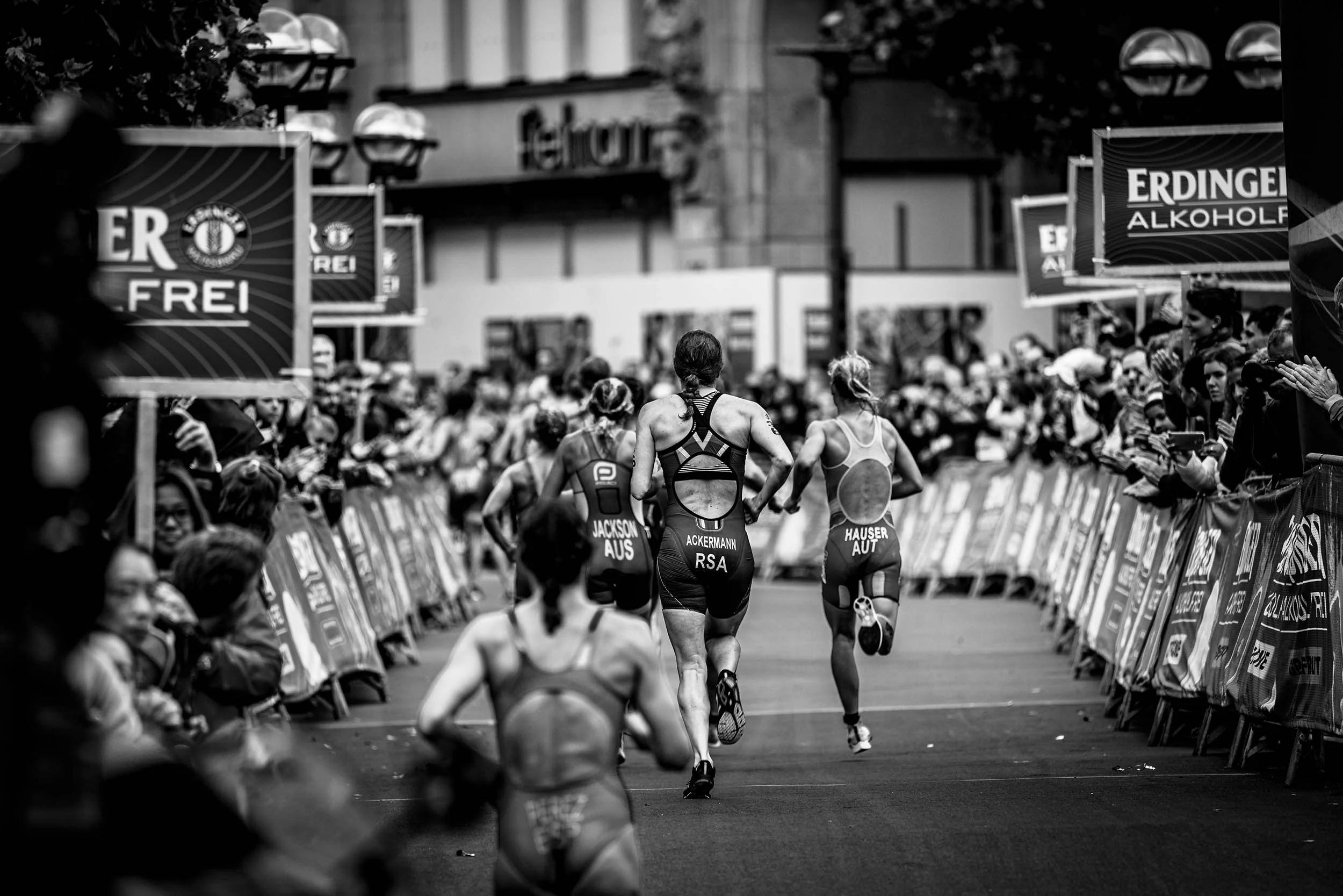StefanTrocha-ITUTriathlon-L1070582.jpg