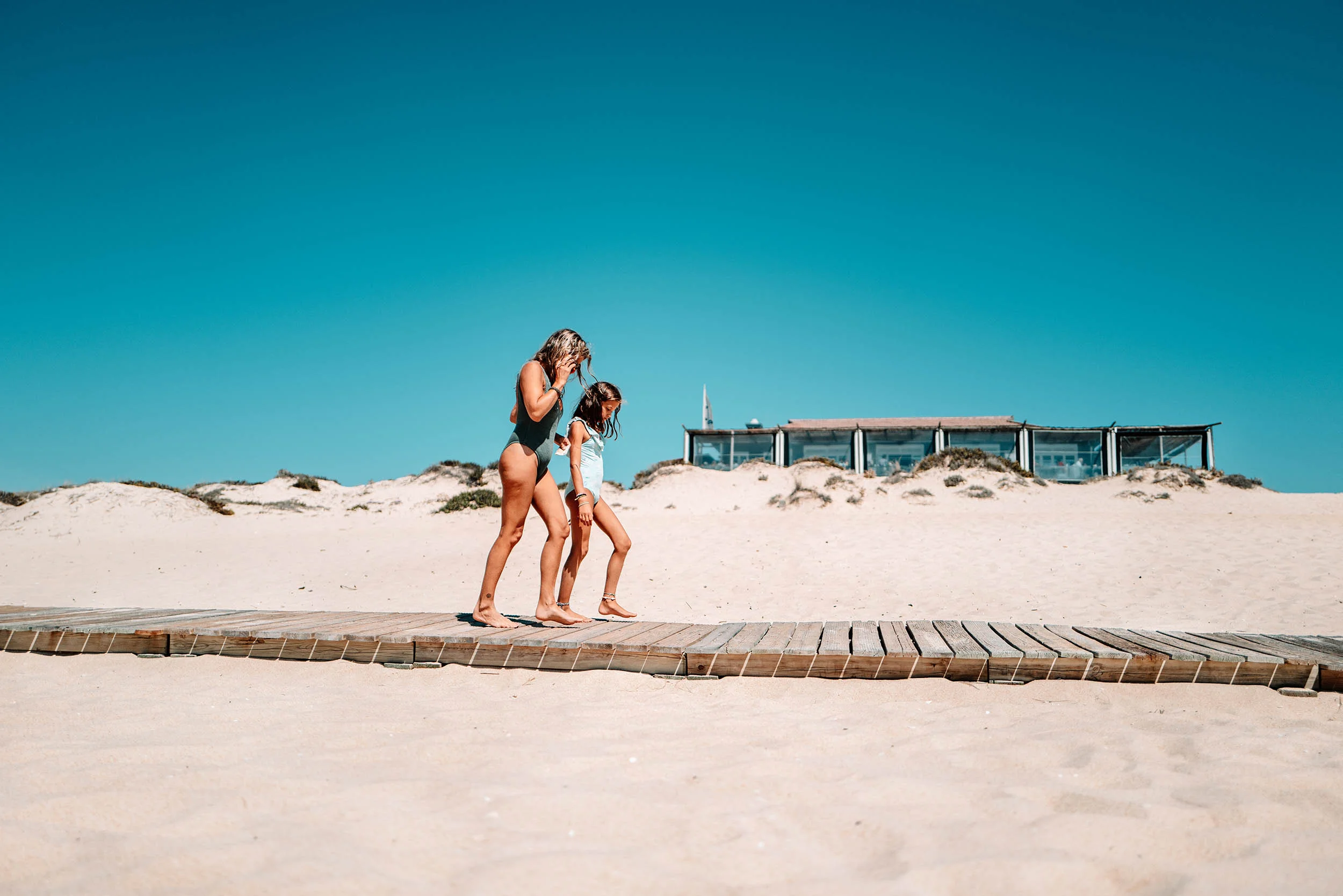 StefanTrochaPhotography-PortugalBeach-20190901-L1020043.jpg