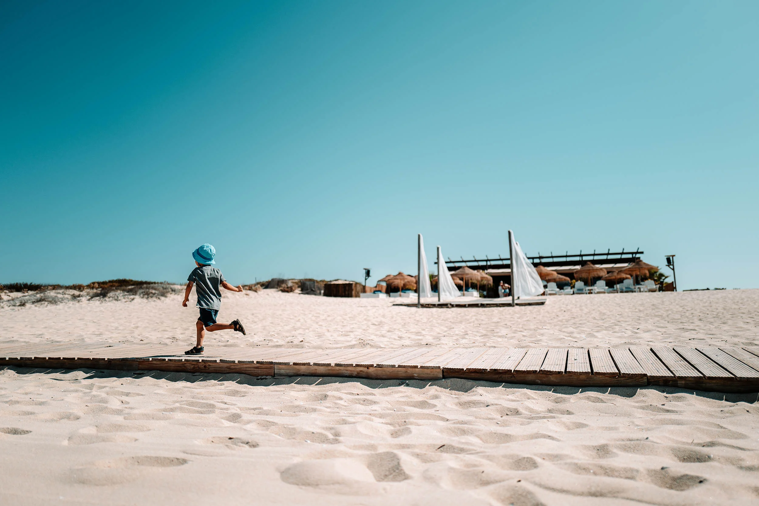 StefanTrochaPhotography-PortugalBeach-20190901-L1020192.jpg
