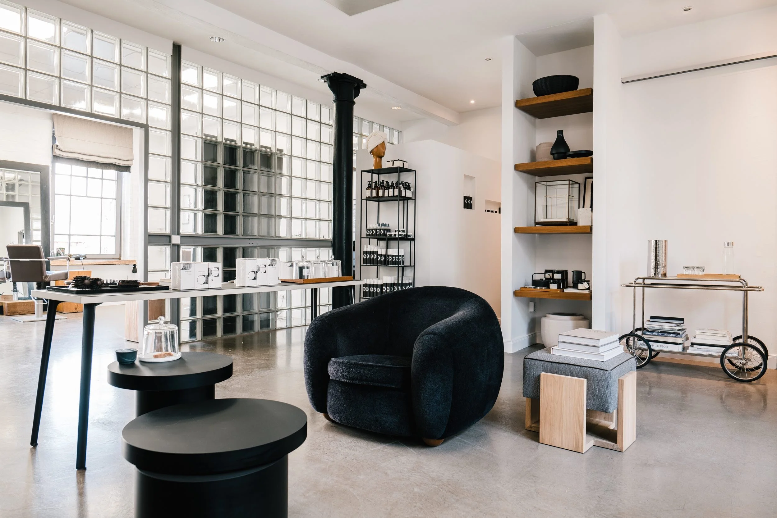 StefanTrochaPhotography-4U-Interior-1-L1110849-compressed.jpg
