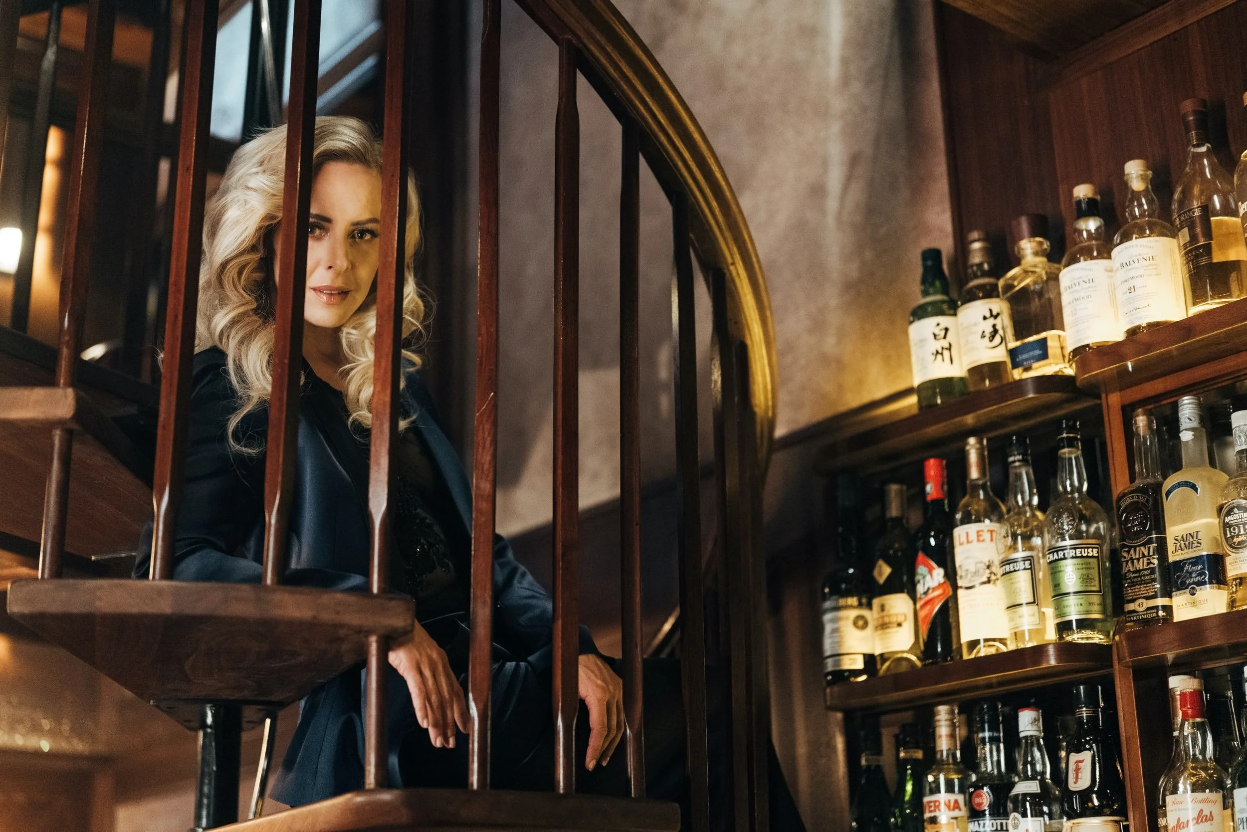 StefanTrochaPhotography-IsabelEdvardsson-Bar-L1100631-compressed.jpg