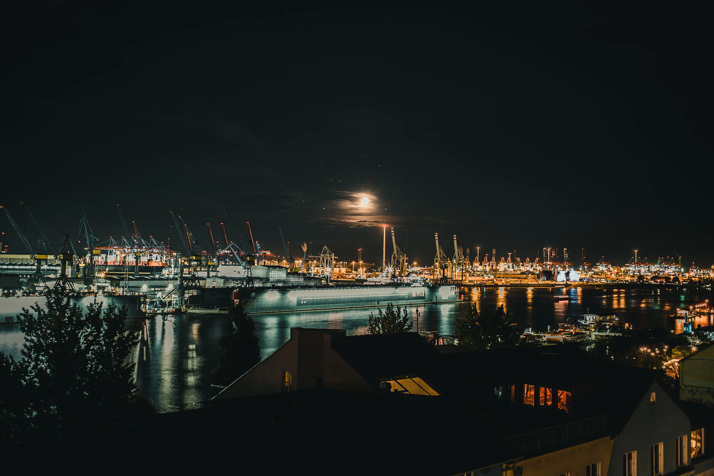 StefanTrochaPhotography-Hafen-L1002435-compressed.jpg