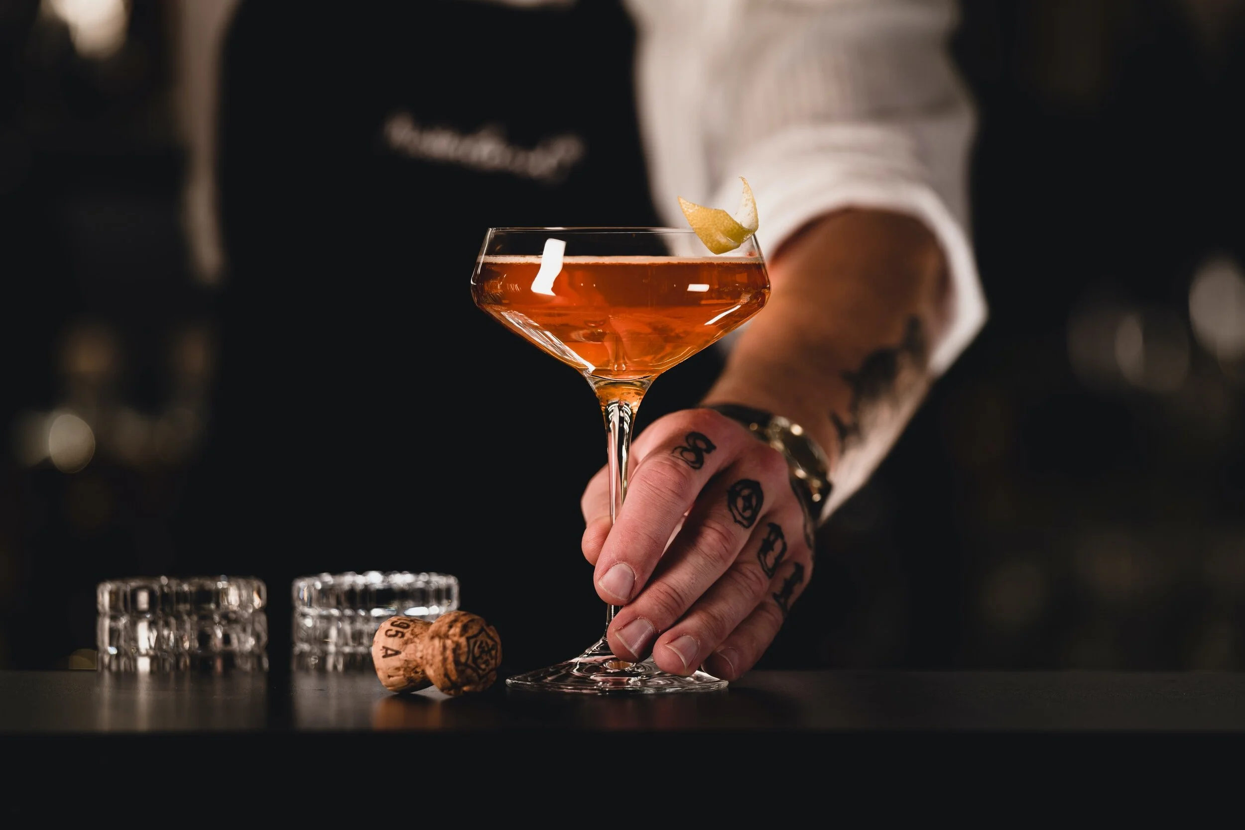 StefanTrochaPhotography-FatFritz-DrinksGemixt-L1140451-compressed.jpg