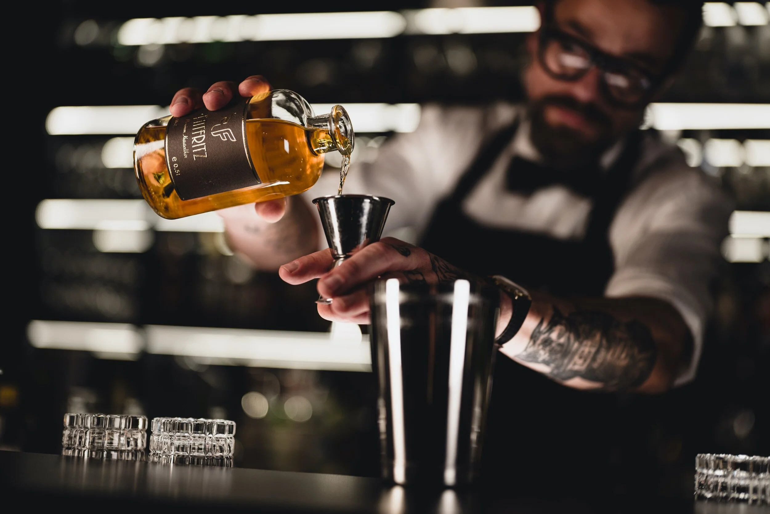 StefanTrochaPhotography-FatFritz-DrinksMixen-L1140594-compressed.jpg