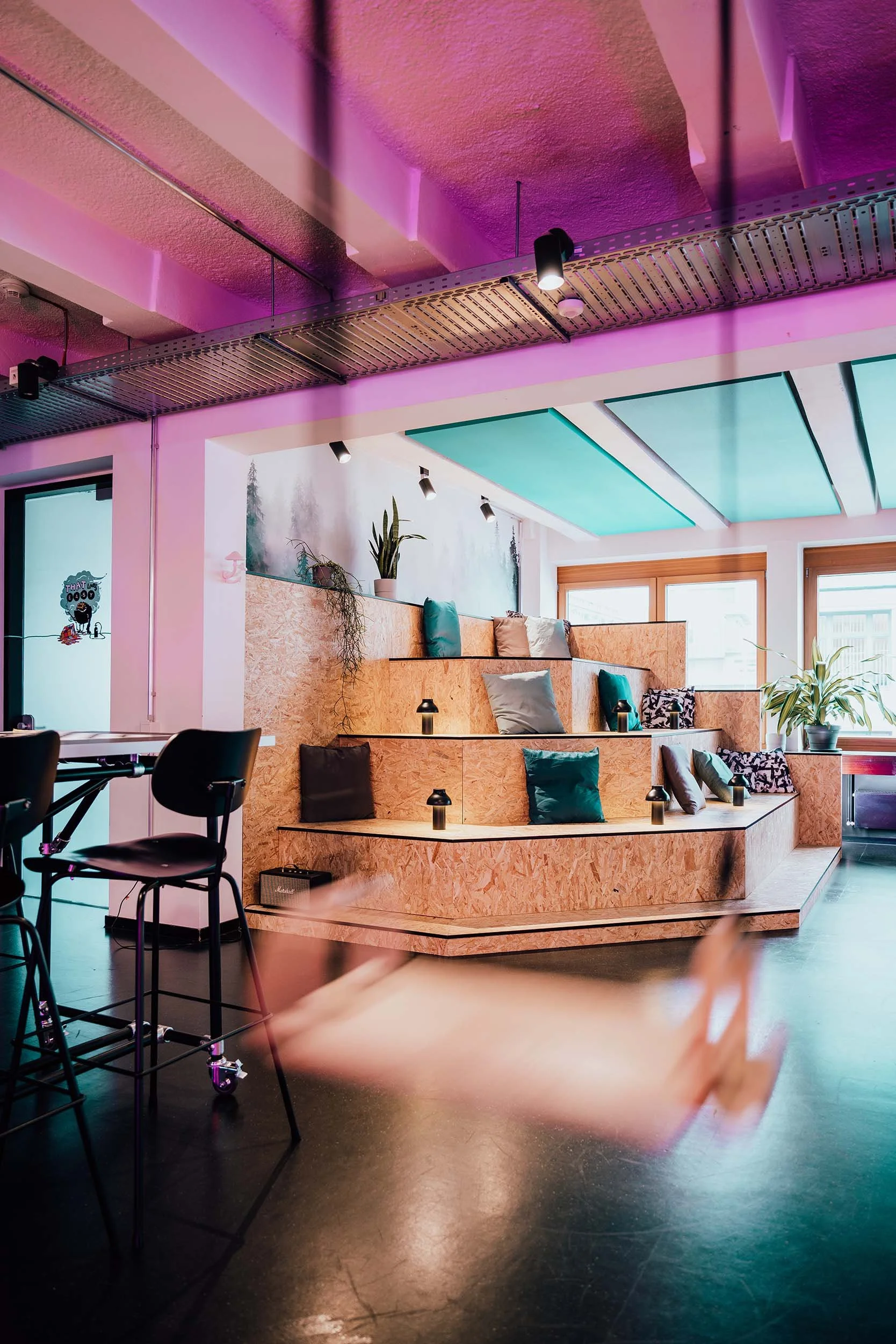 StefanTrochaPhotography-GrabarzXCT-Office-L1160288-compressed.jpg