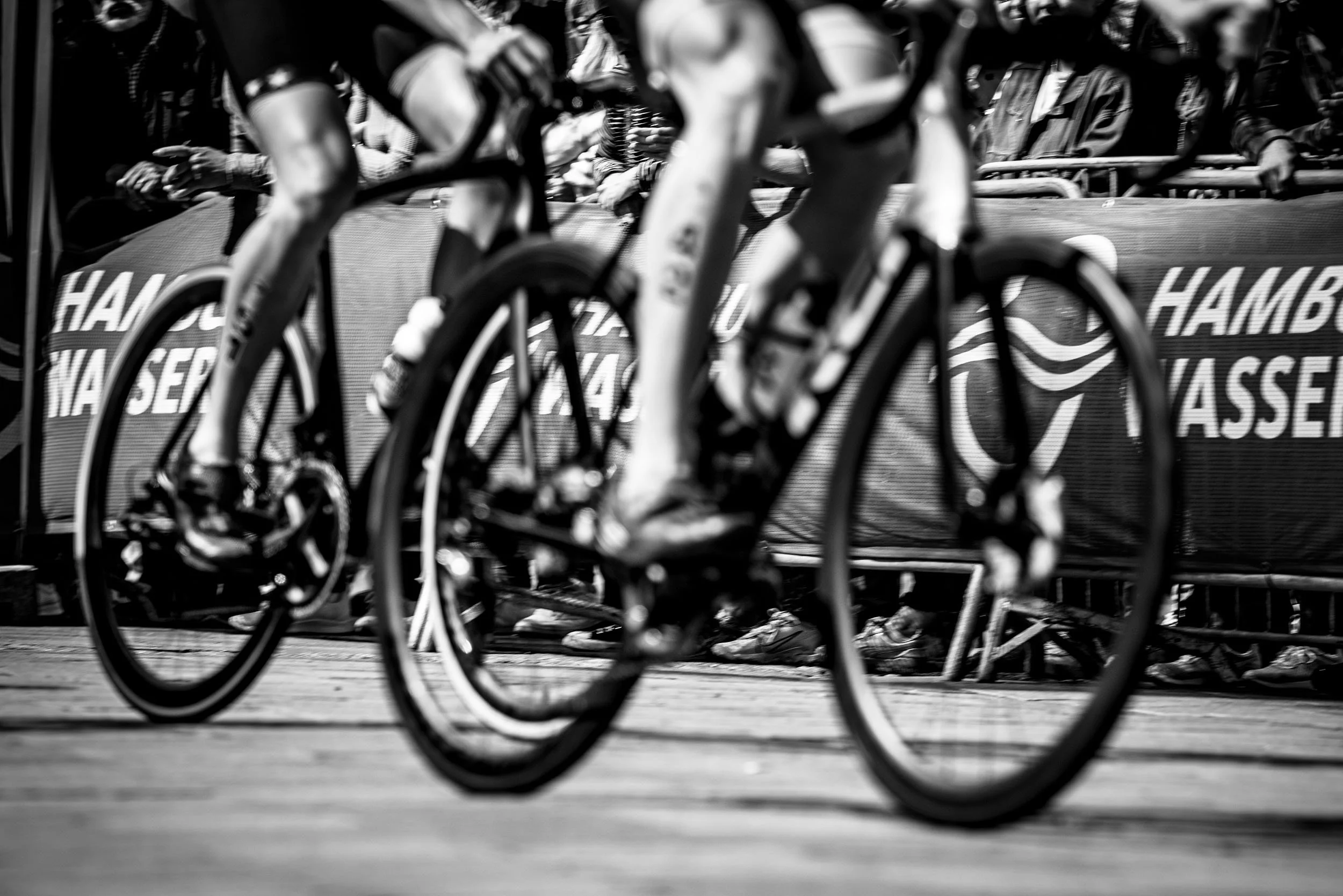 StefanTrochaPhotography-ITUWorldTriathlonHamburg-L1030695-2compresed.jpg