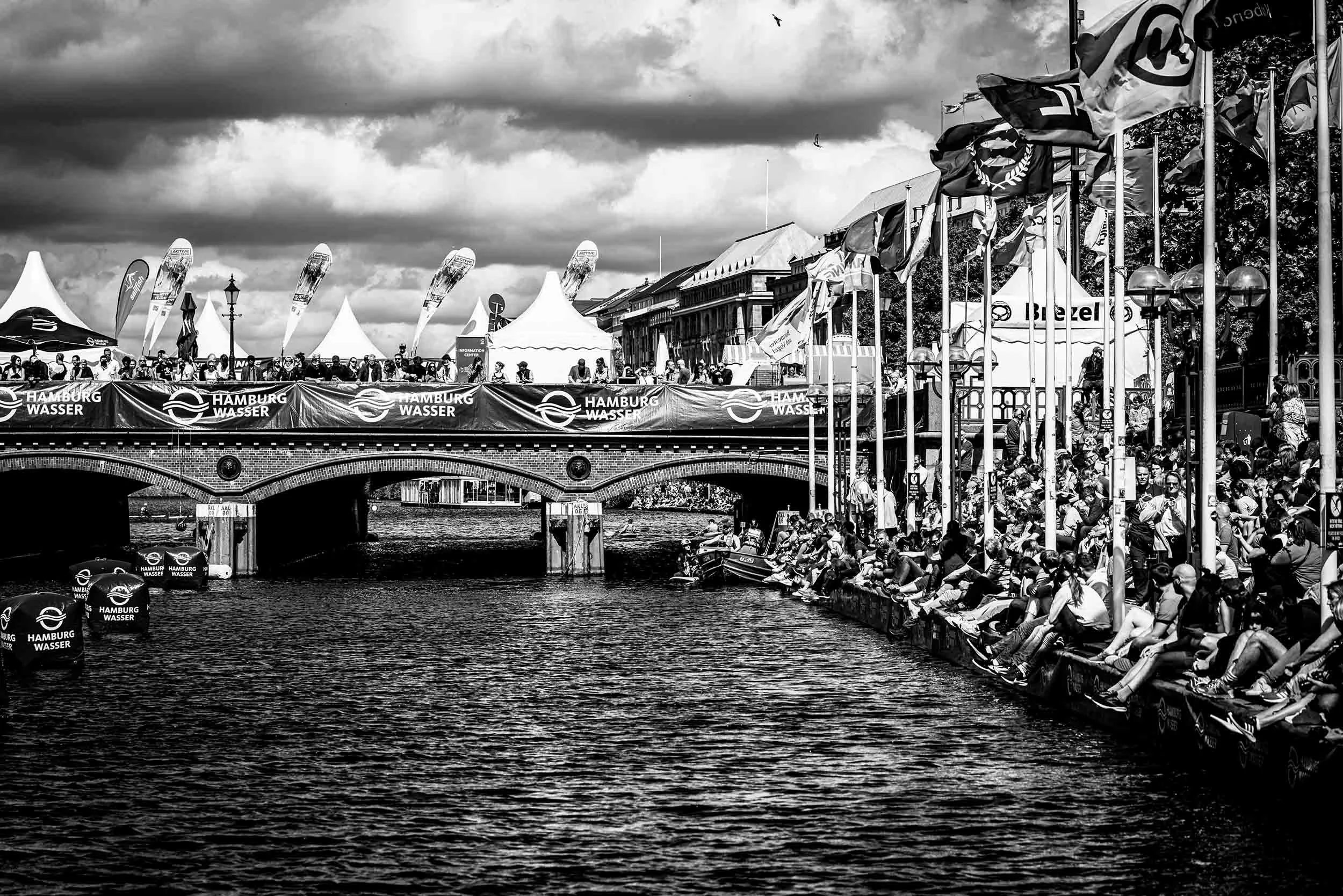 StefanTrochaPhotography-ITUWorldTriathlonHamburg-L1030643-2compresed.jpg