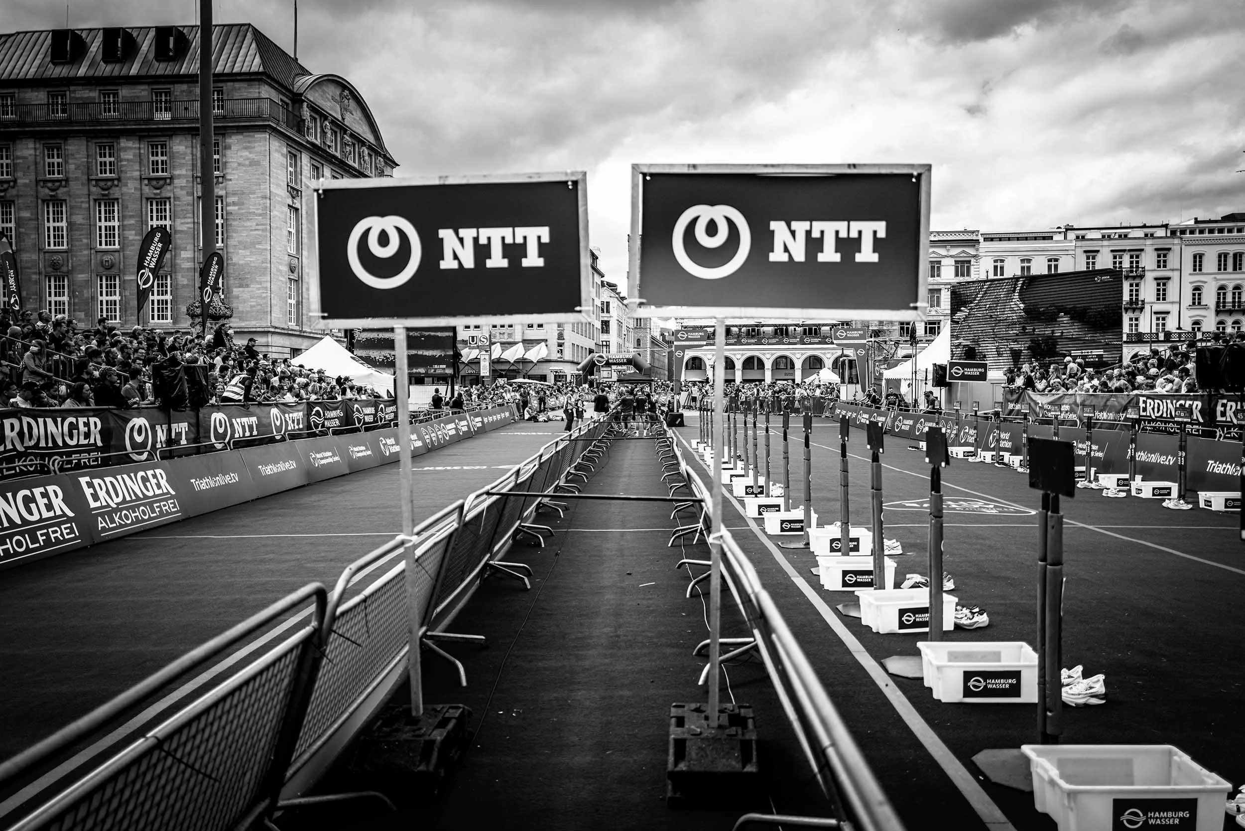 StefanTrochaPhotography-ITUWorldTriathlonHamburg-L1000685-2compresed.jpg