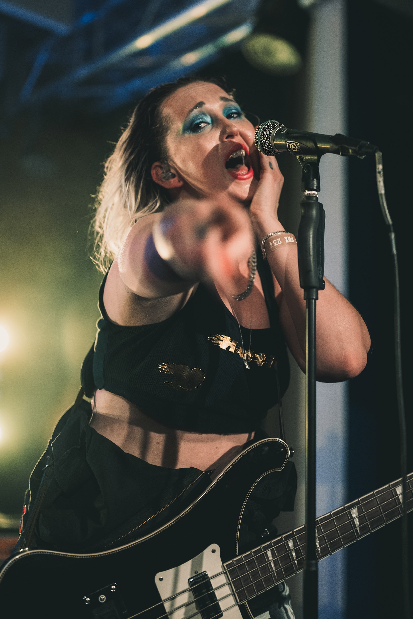 StefanTrochaPhotography-ReeeperbahnFestival-LittleDestroyer-L1030495-2-compressed.jpg