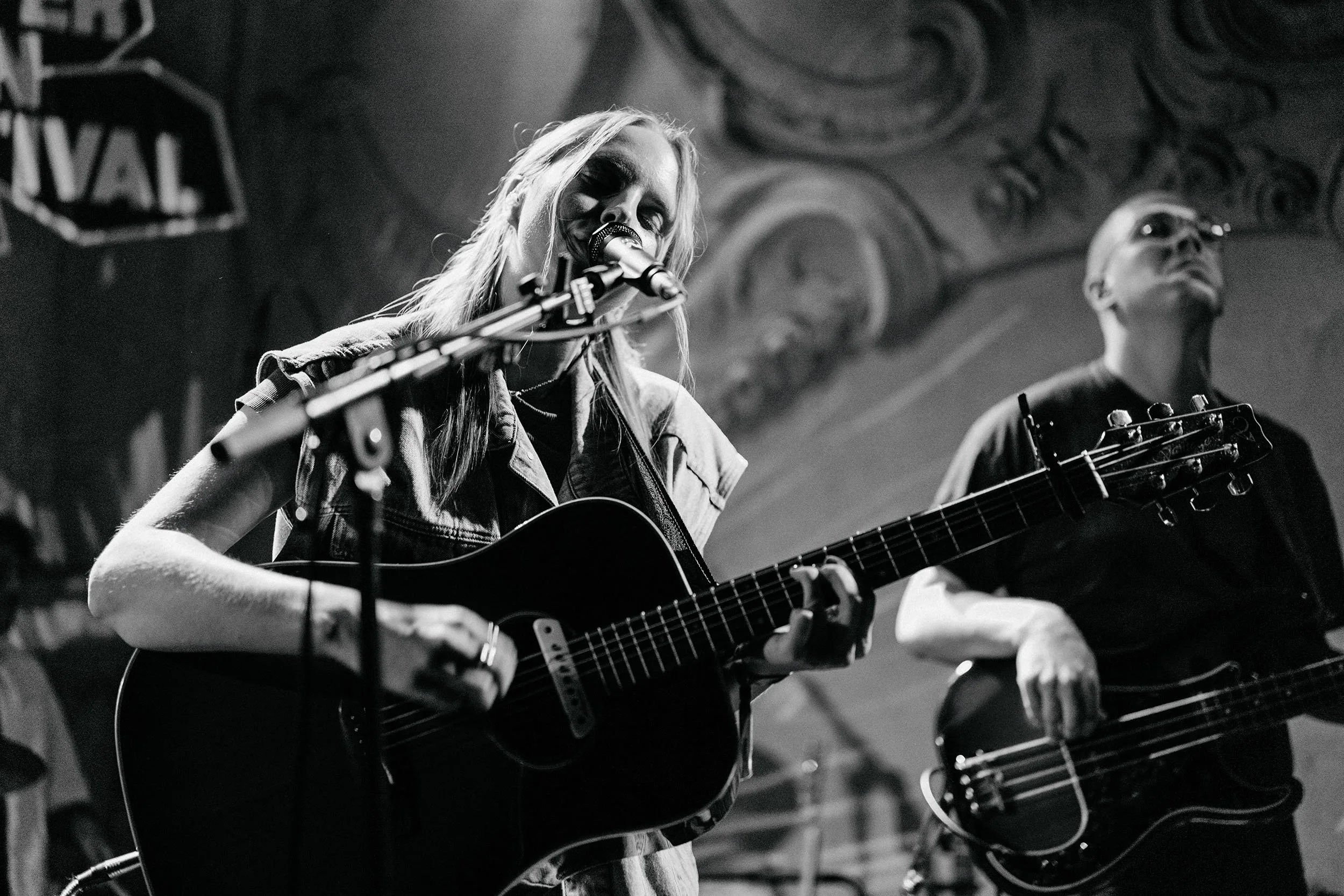StefanTrochaPhotography-ReeperbahnFestival-WillowParlo-L1070338-compressed.jpg