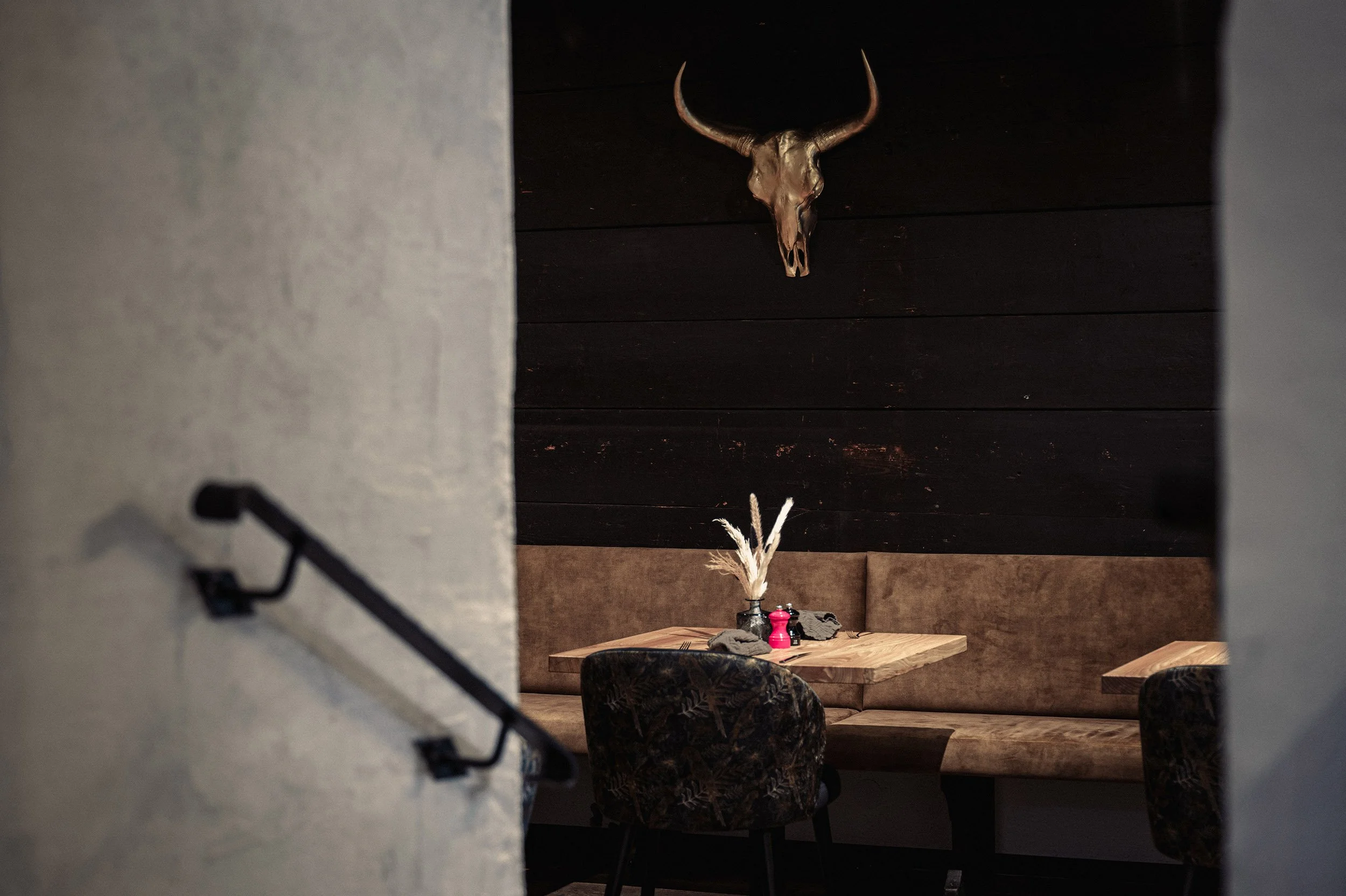 StefanTrochaPhotography-Kaethe1919-Interior-L1000187-compressed.jpg
