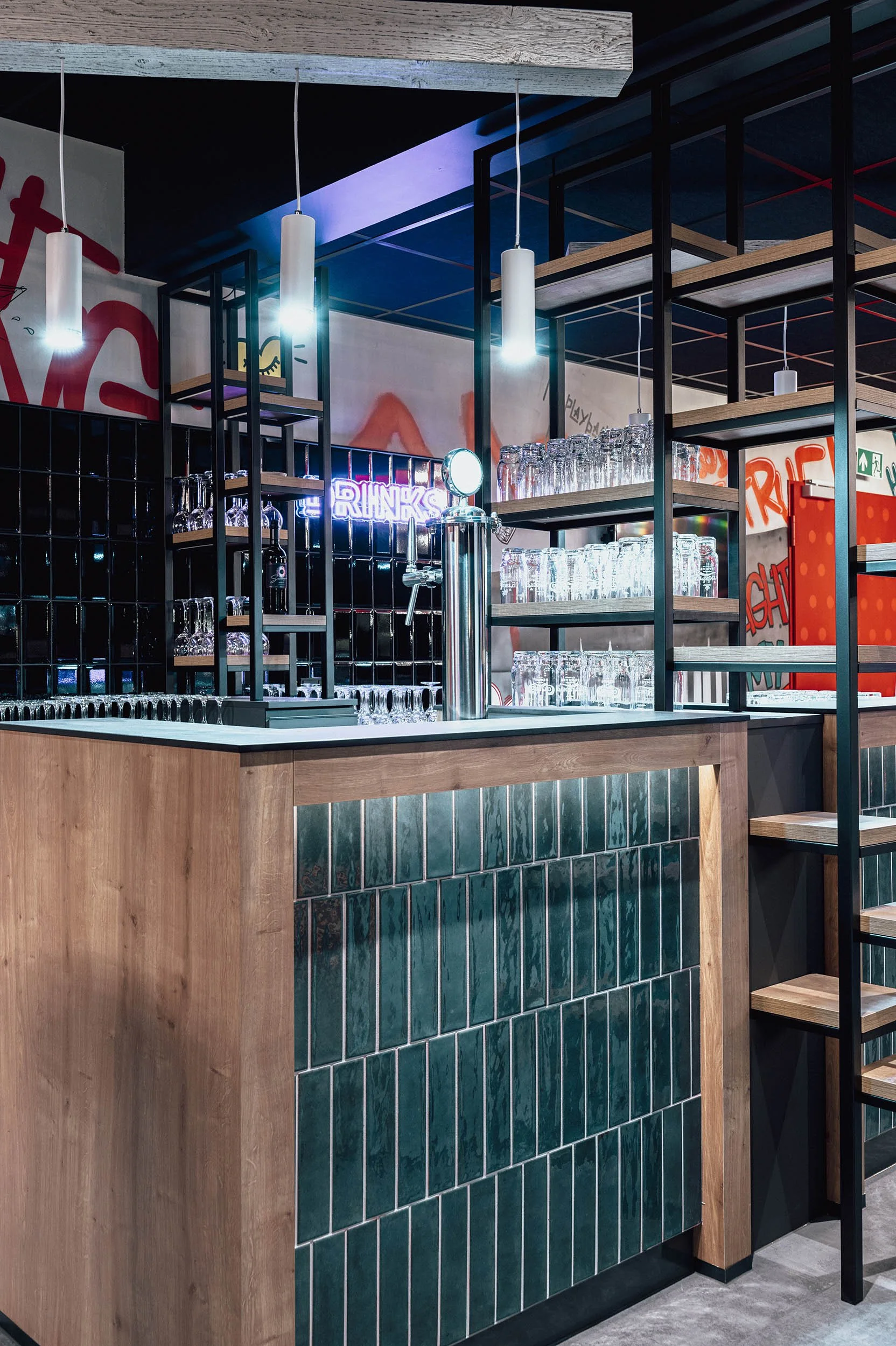 StefanTrochaPhotography-Raumschiff-BarclaysLounge-L1012428-compressed.jpg