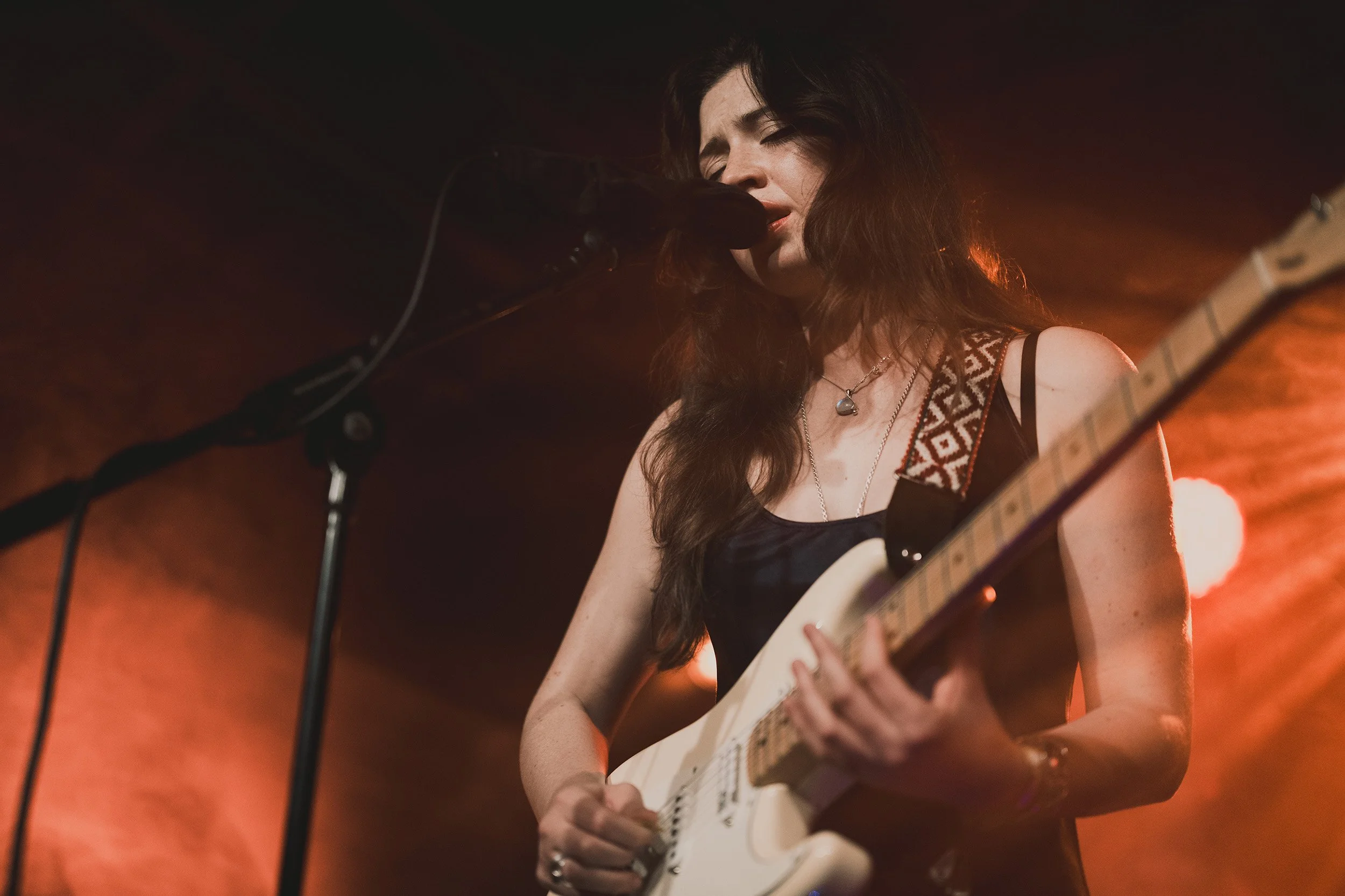 StefanTrochaPhotography-ReeperbahnFestival-WitchPost-L1070241-compressed.jpg