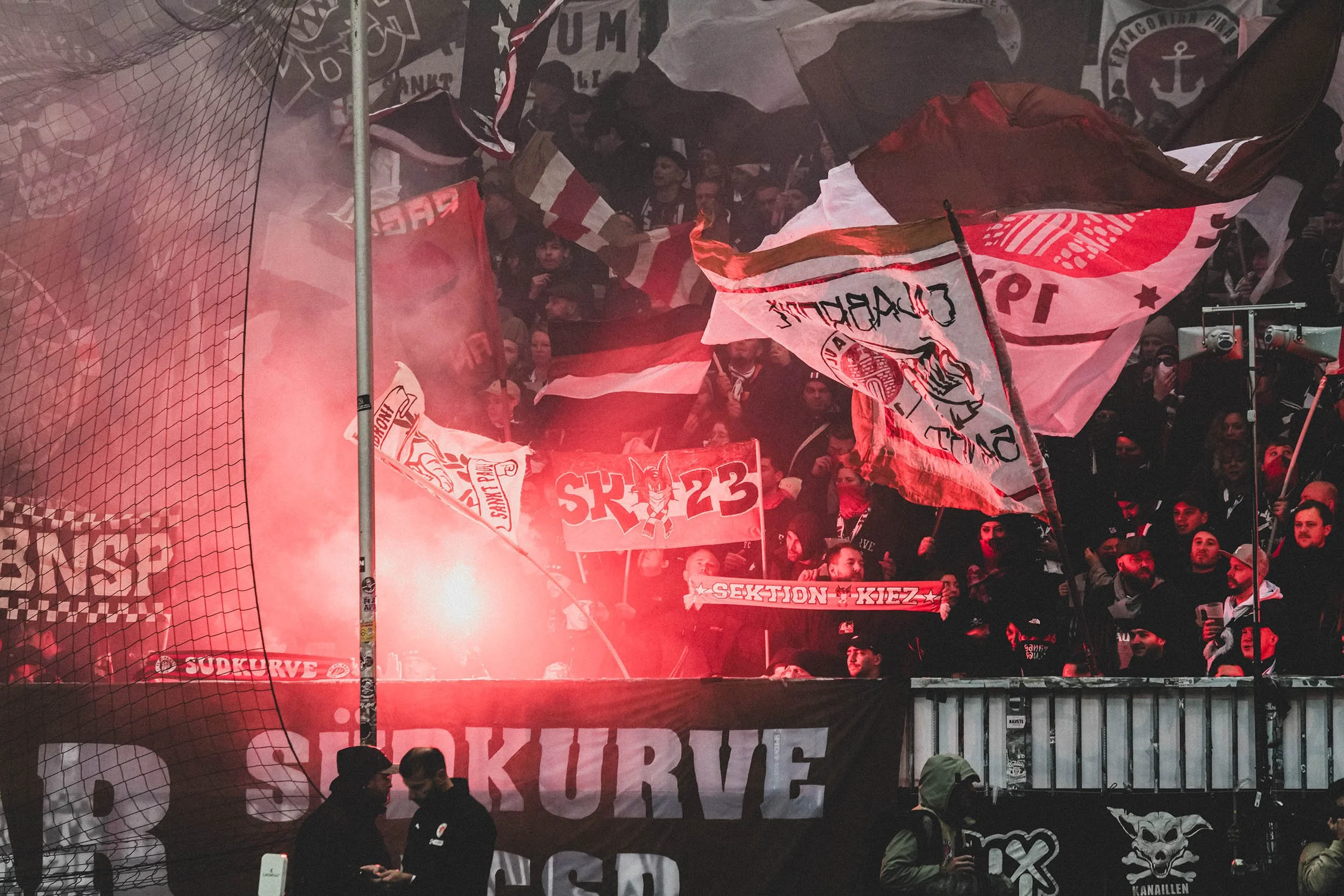StefanTrochaPhotography-FCSPvsBMG-L1110717-comnpressed.jpg