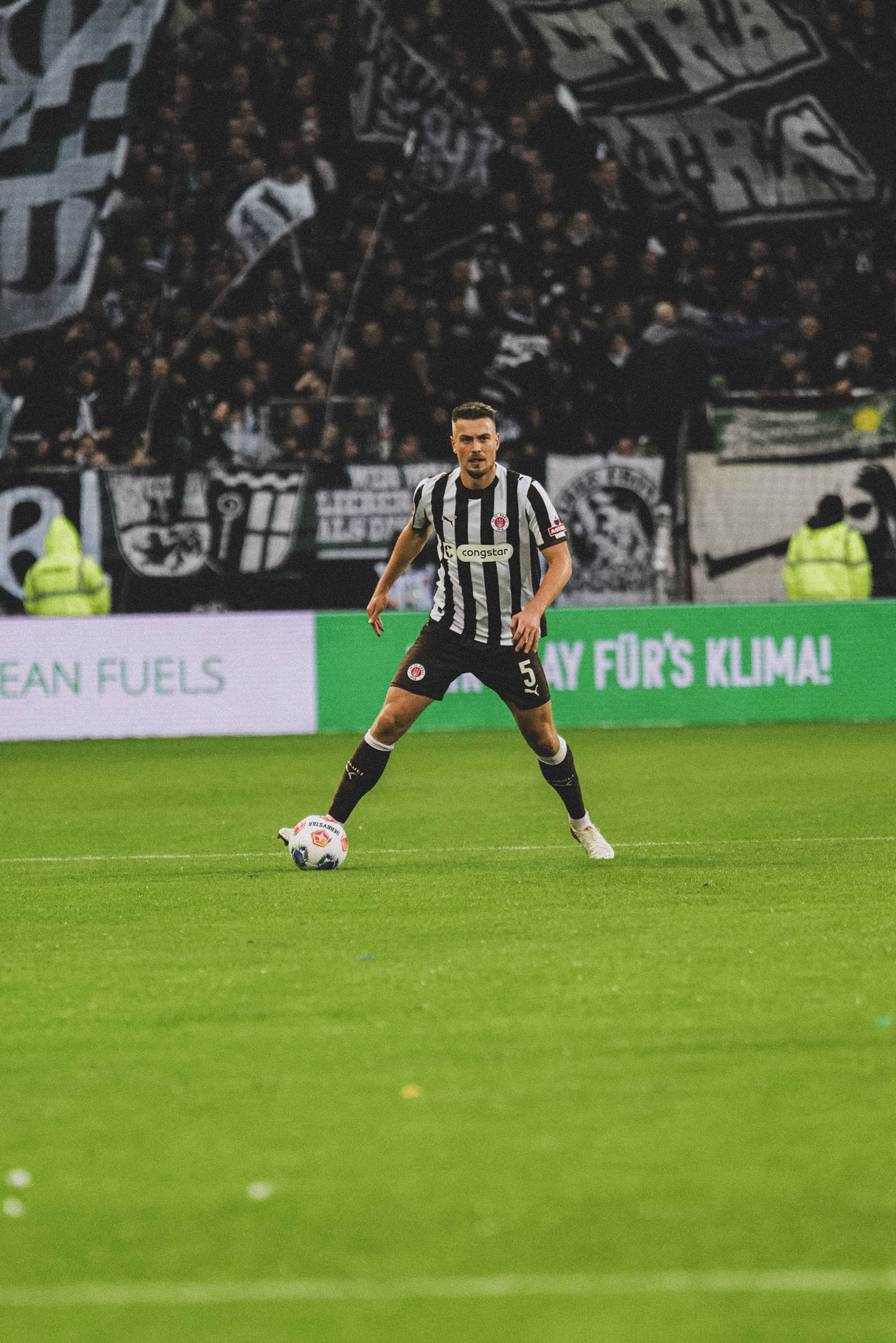 StefanTrochaPhotography-FCSPvsBMG-L1120020-comnpressed.jpg